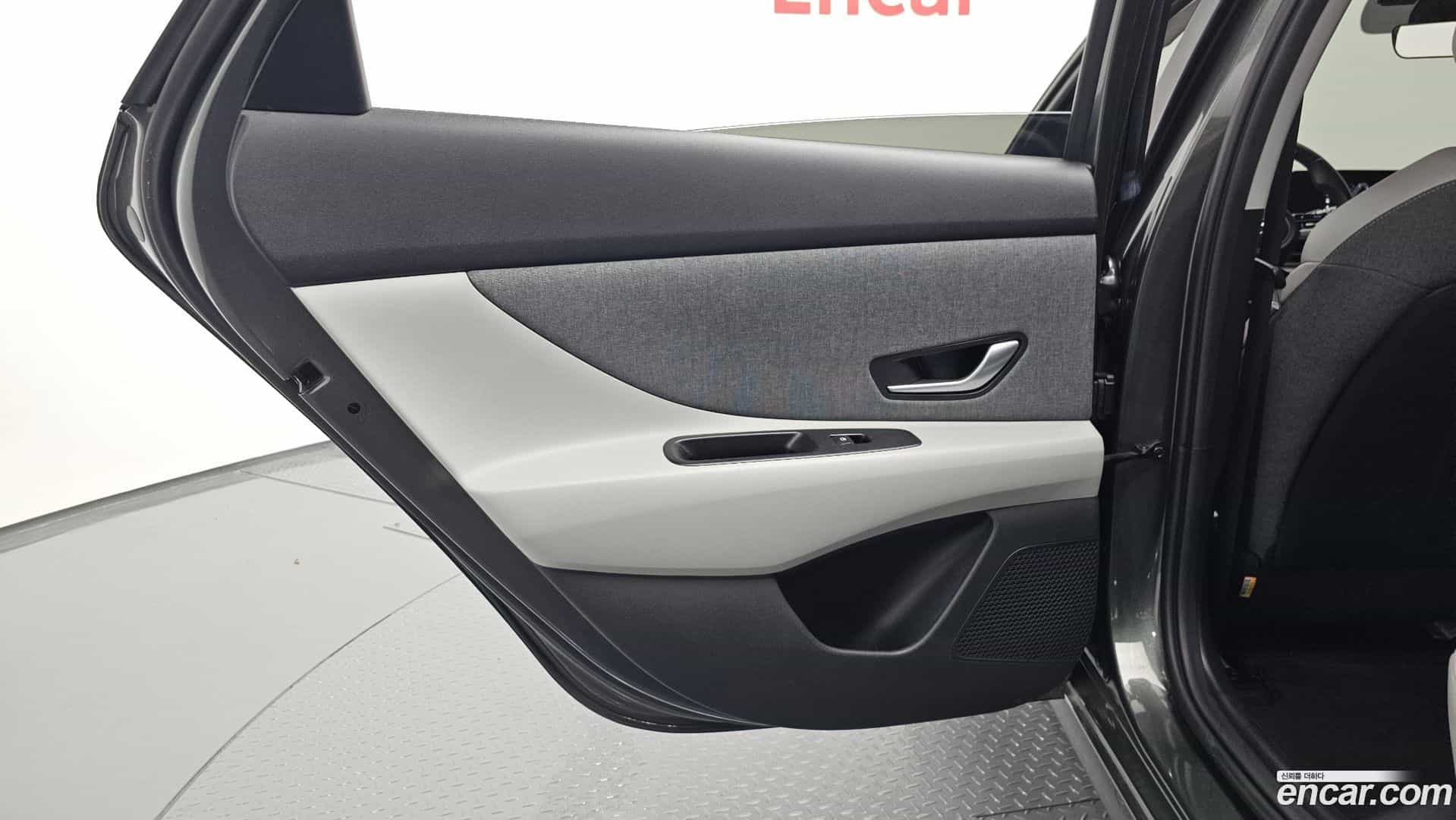 AVANTE Hyundai 2022.3-INNER-035