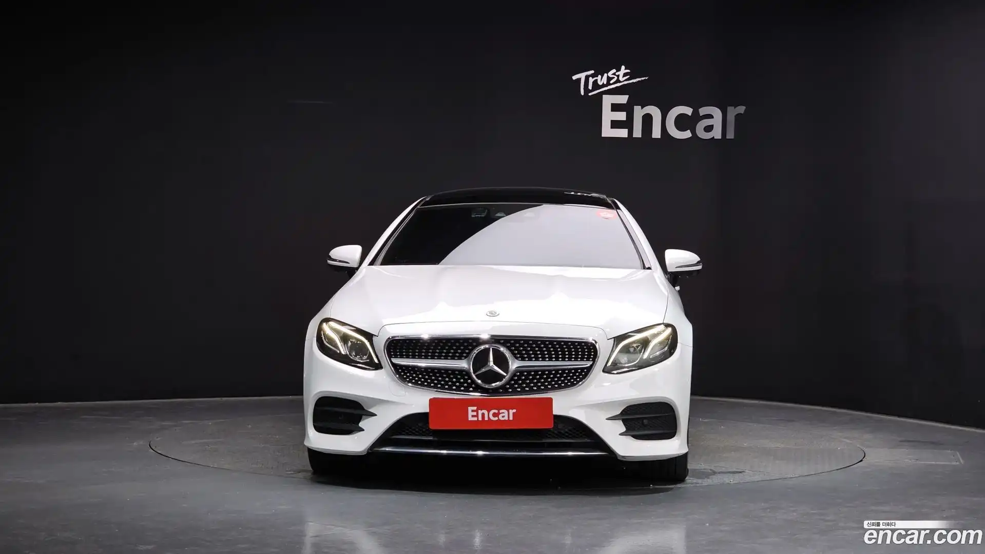 E-Class Mercedes-Benz 2018.3-OUTER-003