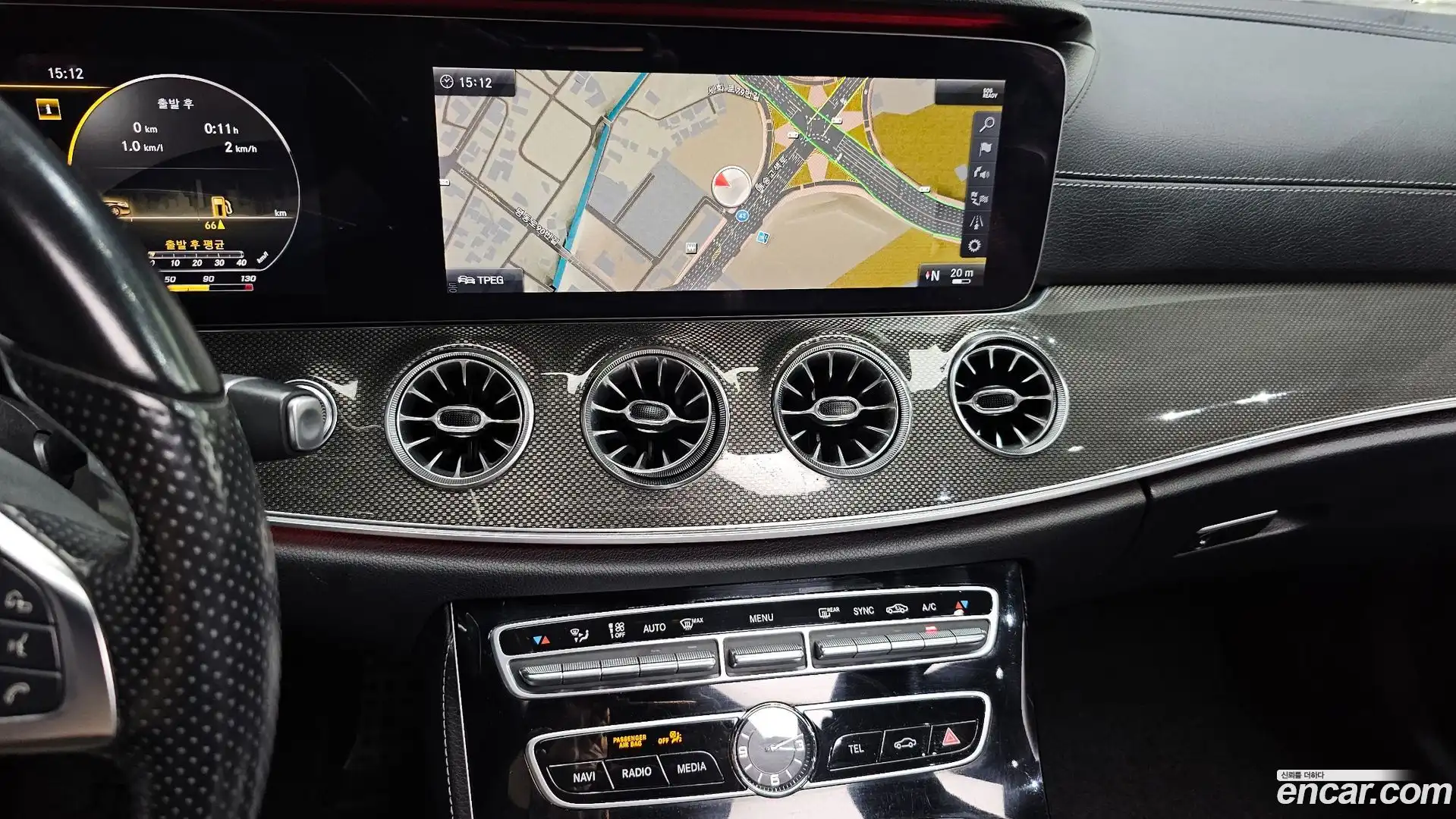 E-Class Mercedes-Benz 2018.3-OPTION-017