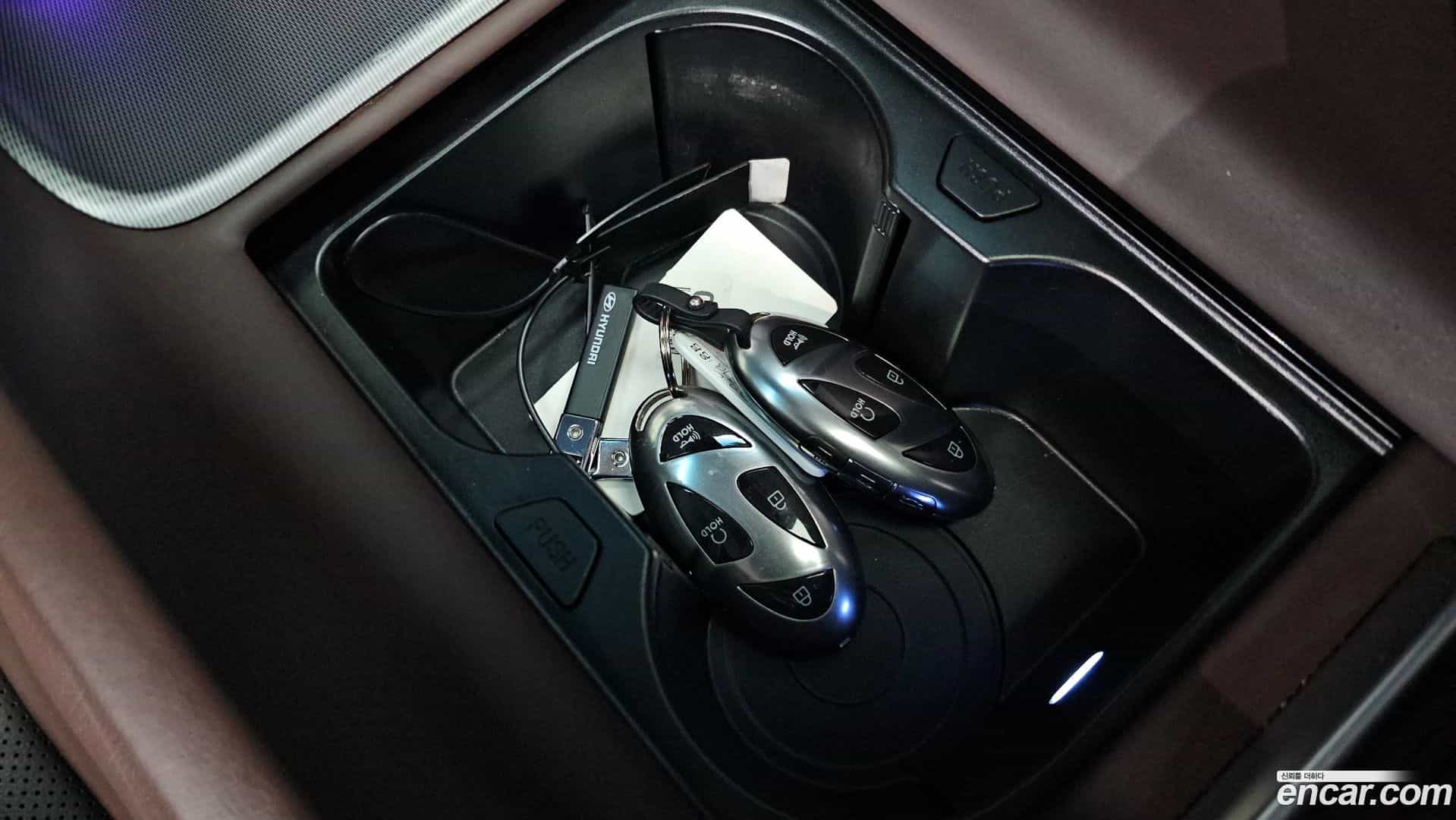 Grandeur Hyundai 2023.4-INNER-009