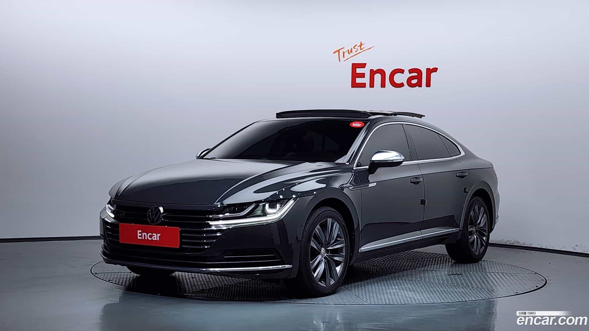 Arteon Volkswagen 2018.11-OUTER-001
