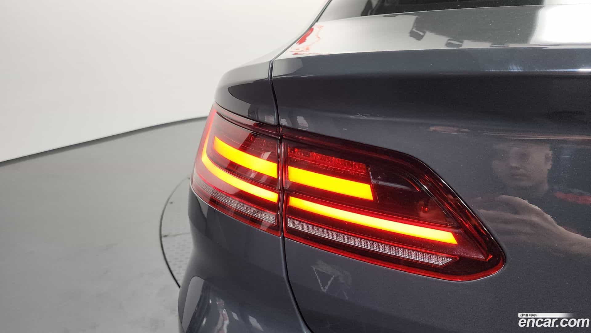 Arteon Volkswagen 2018.11-OUTER-033