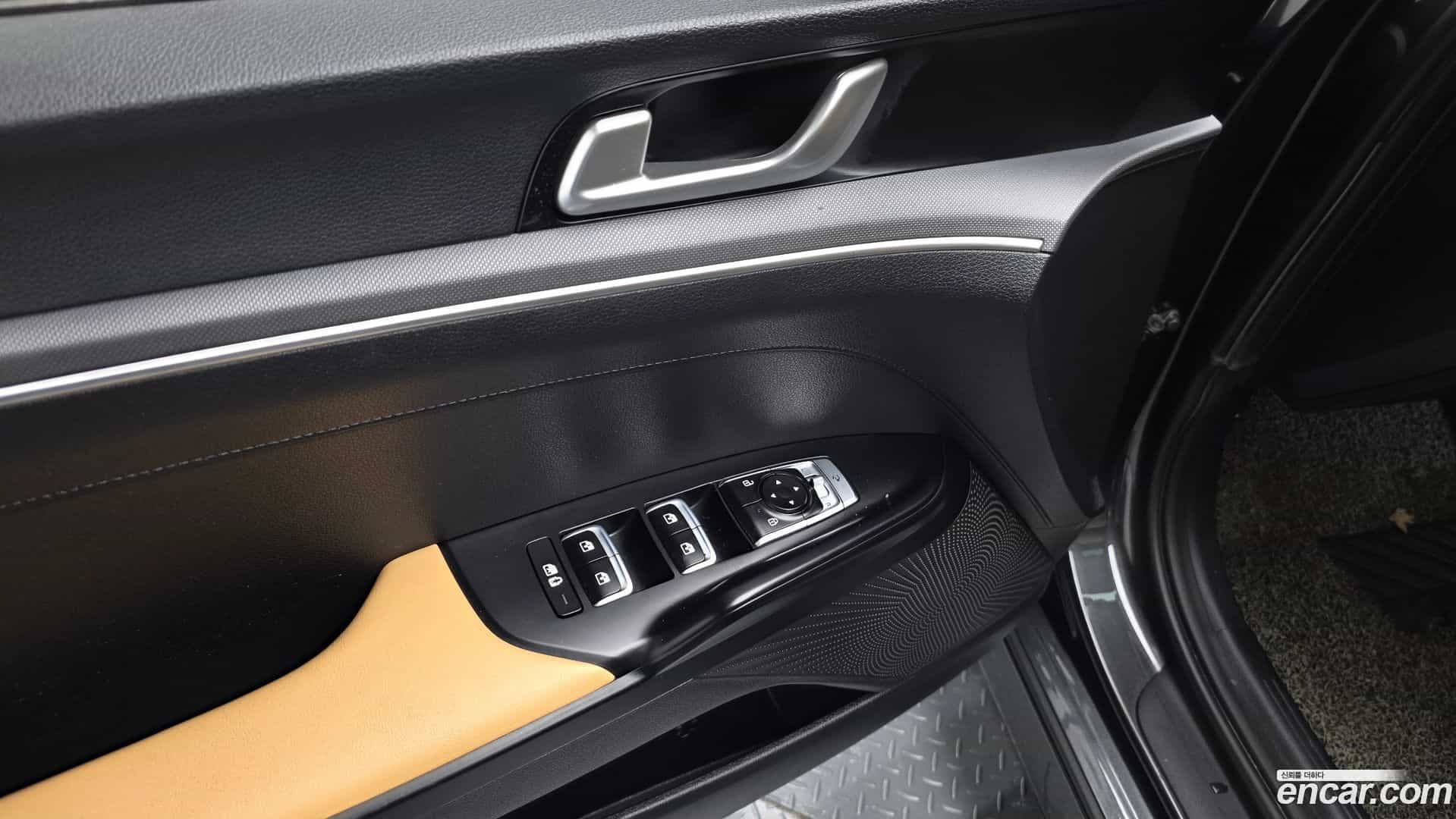 K5 Kia 2021.1-OPTION-043