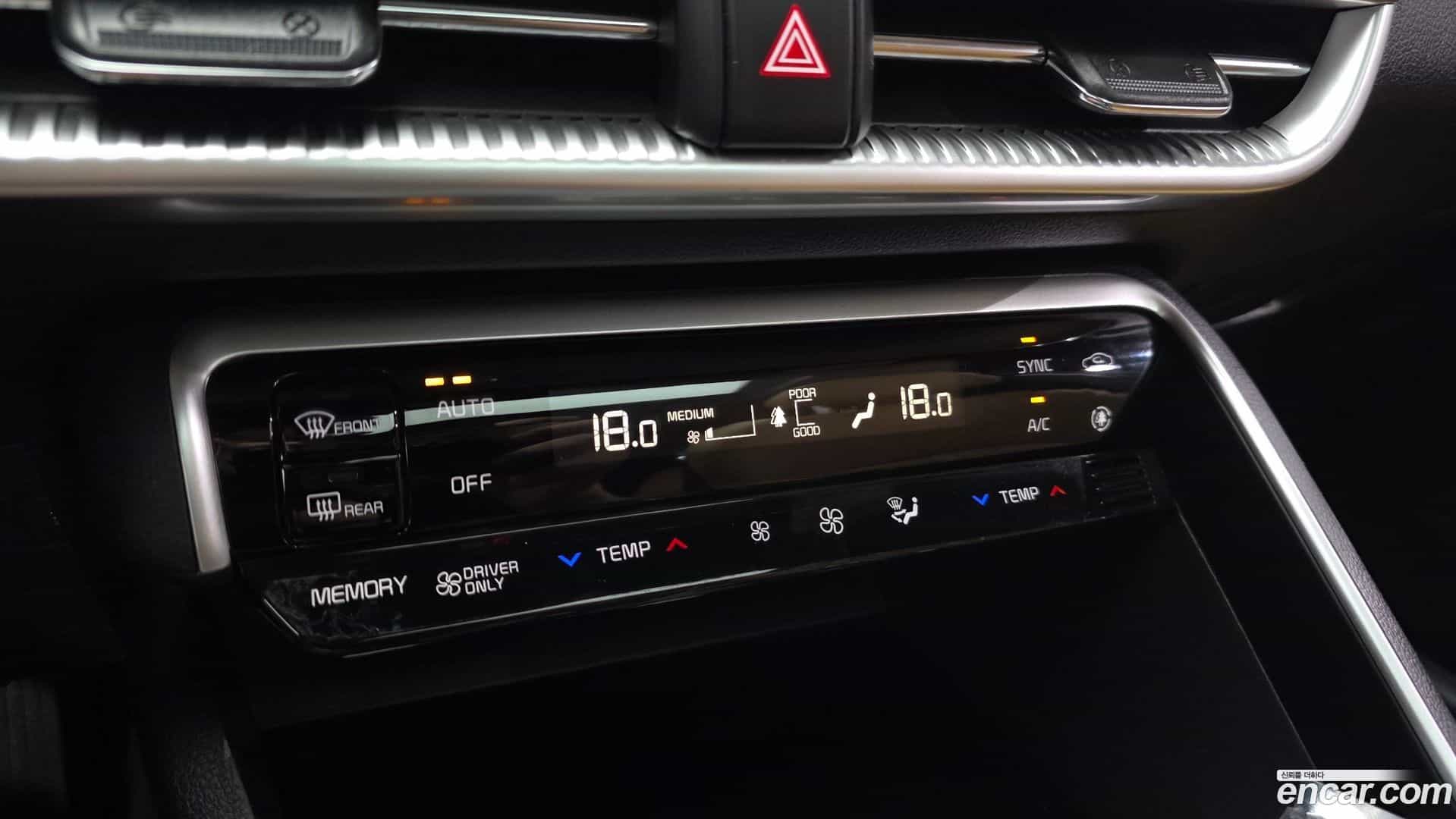 K5 Kia 2021.1-OPTION-044