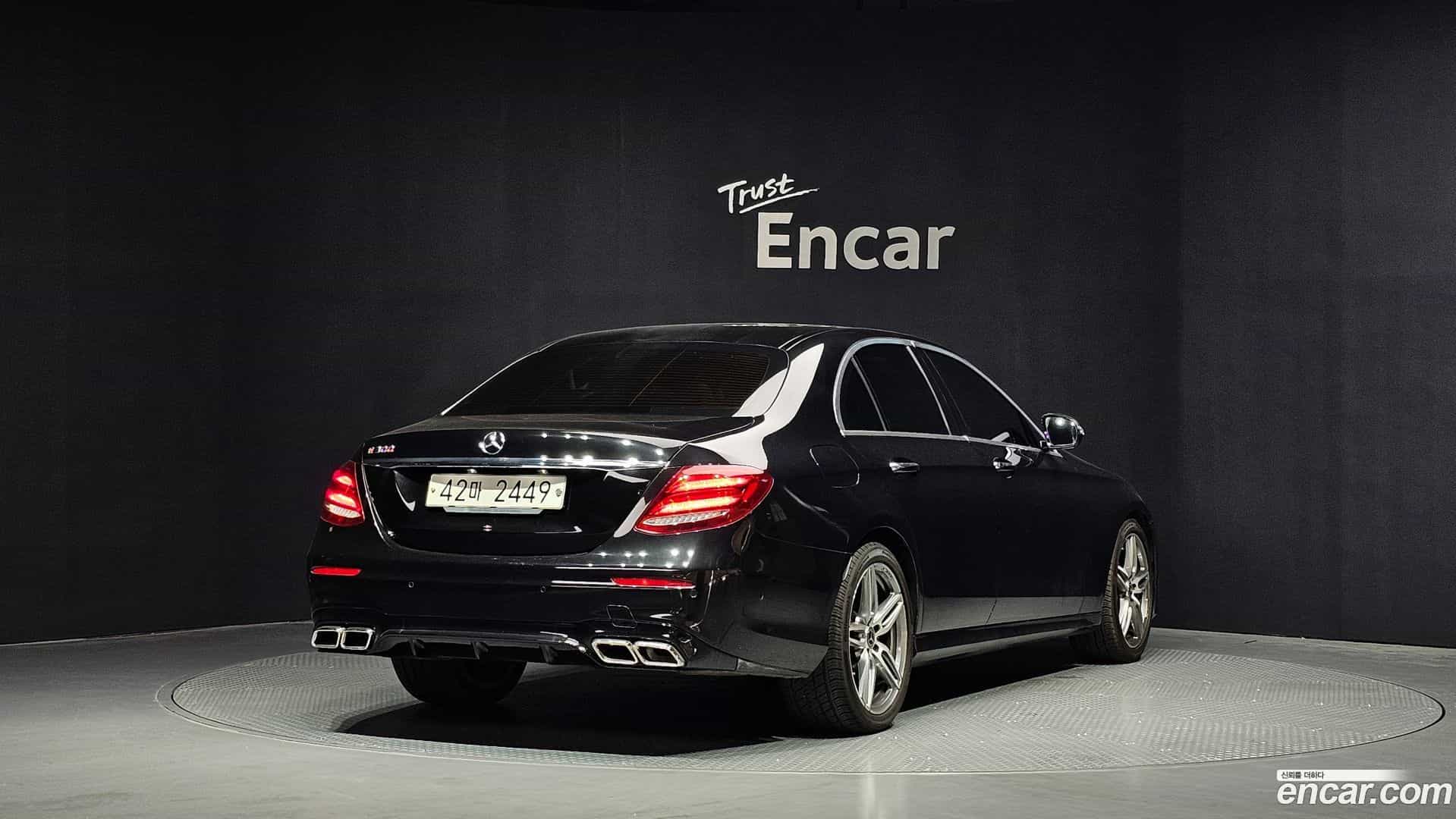 E-Class Mercedes-Benz 2019.7-OUTER-002