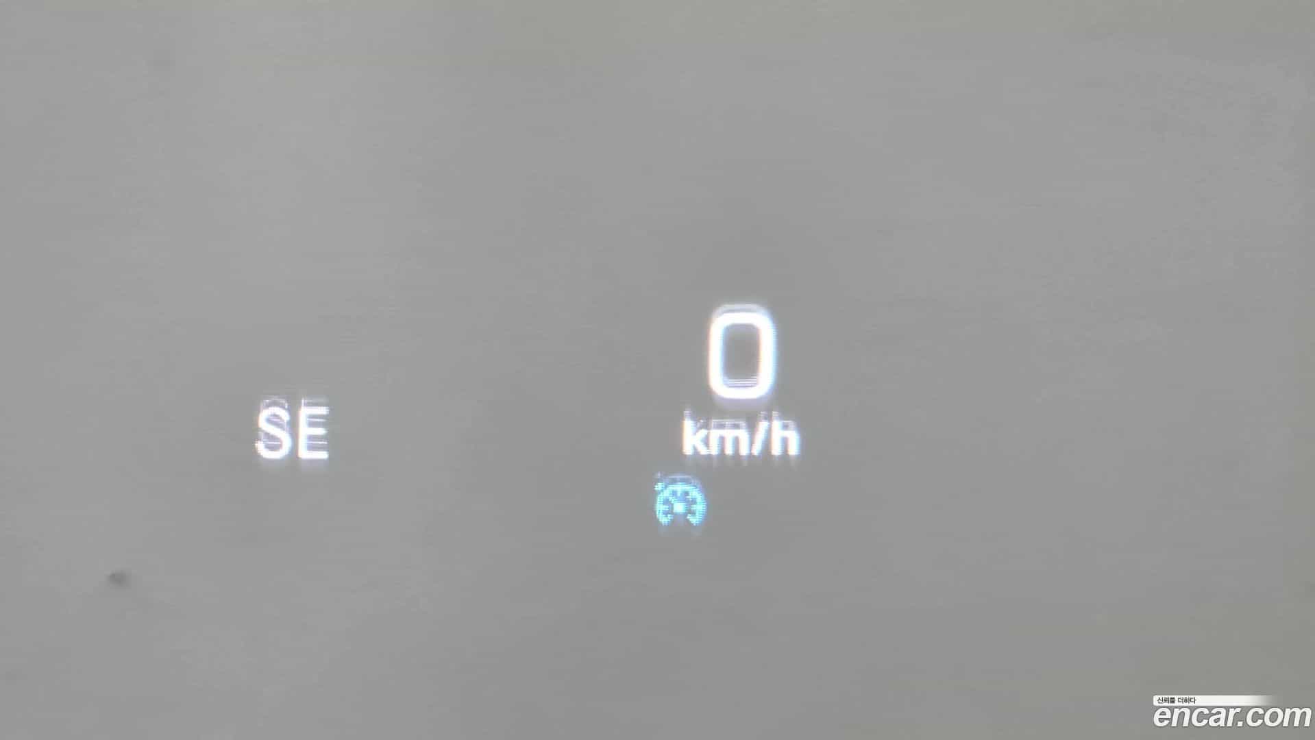 E-Class Mercedes-Benz 2019.7-OPTION-021