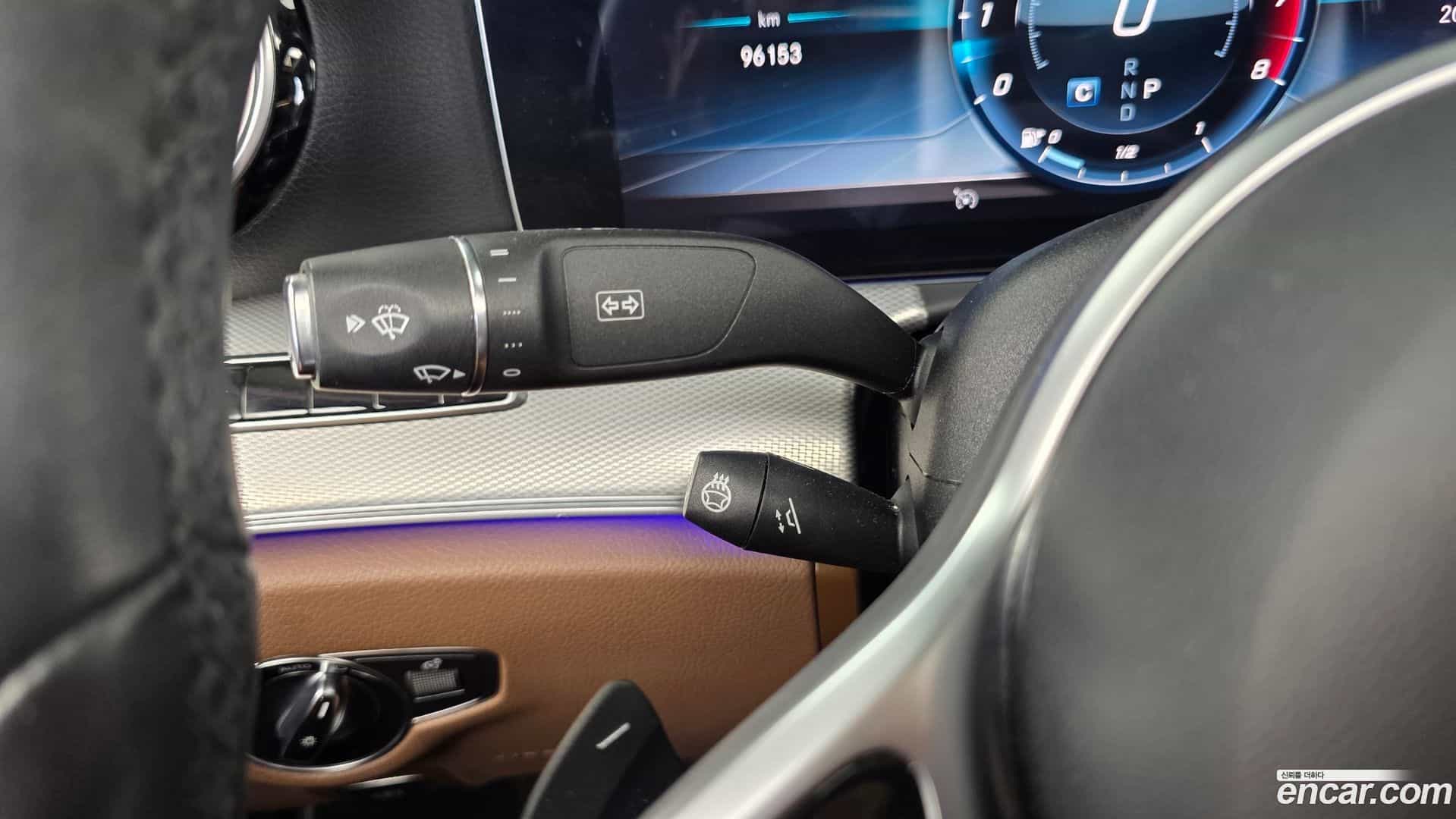 E-Class Mercedes-Benz 2019.7-OPTION-040