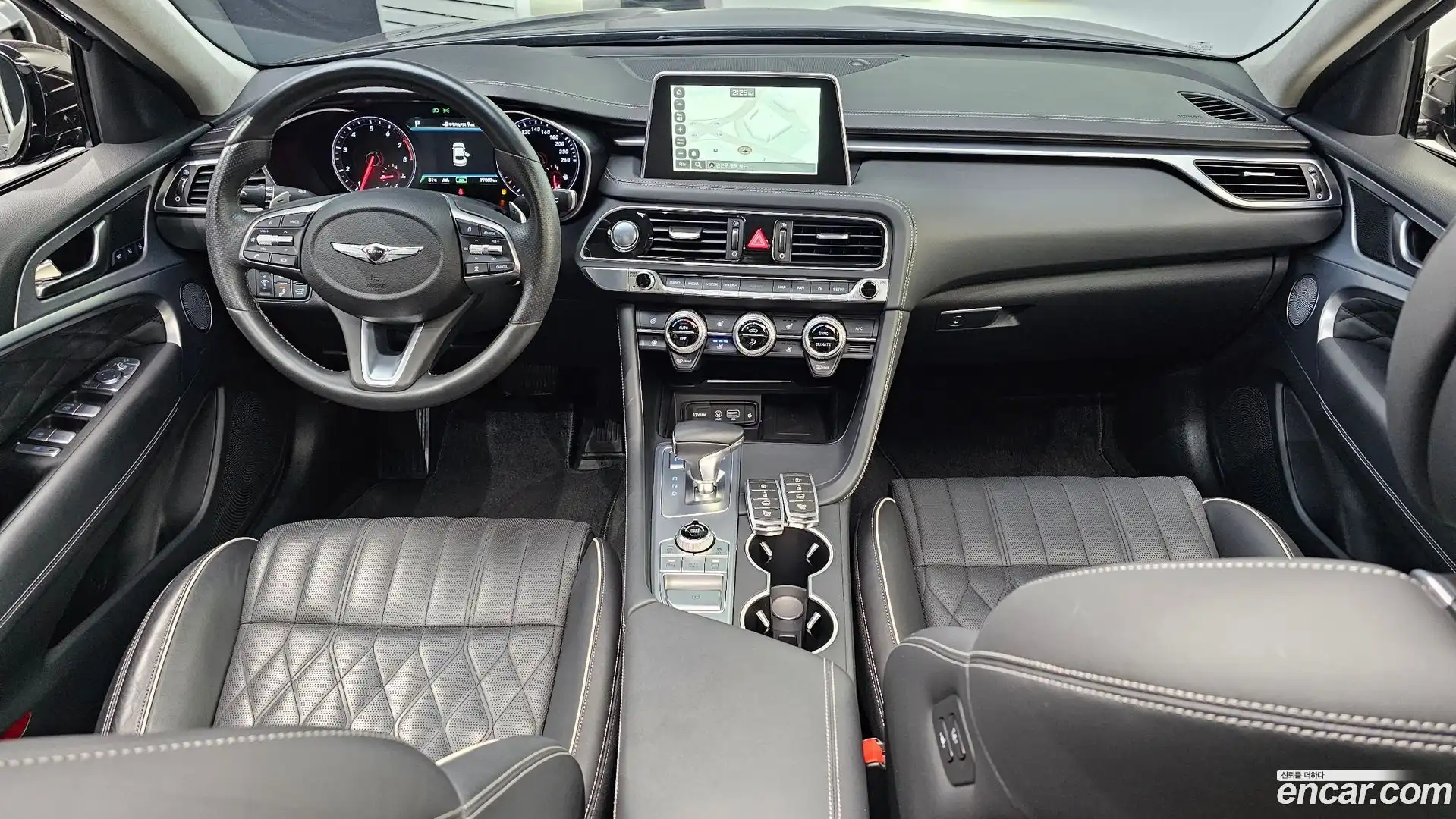 G70 Genesis 2019.0-INNER-007