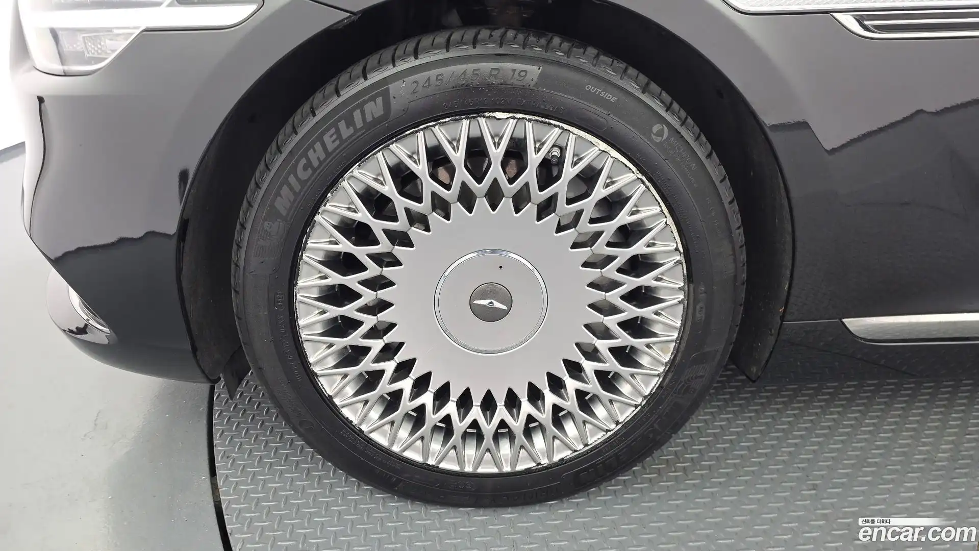 G90 Genesis 2019.4-OUTER-005
