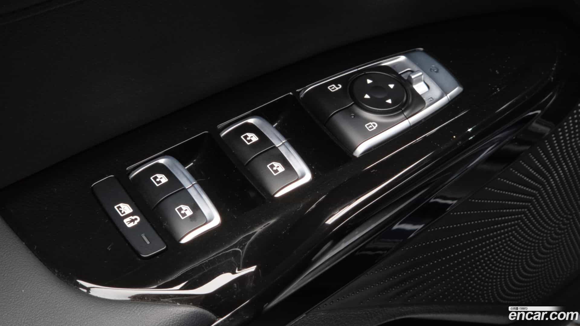 K5 Kia 2023.4-OPTION-024