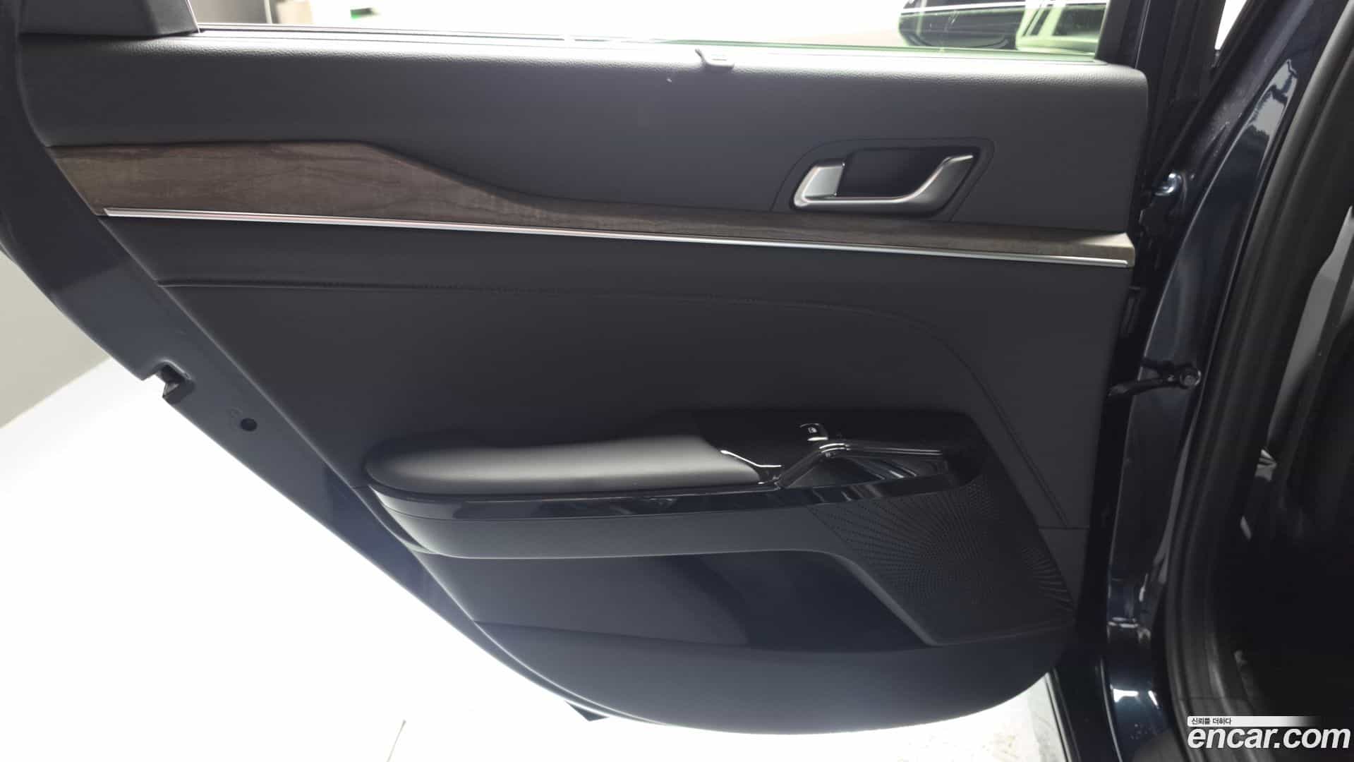 K5 Kia 2023.4-INNER-035