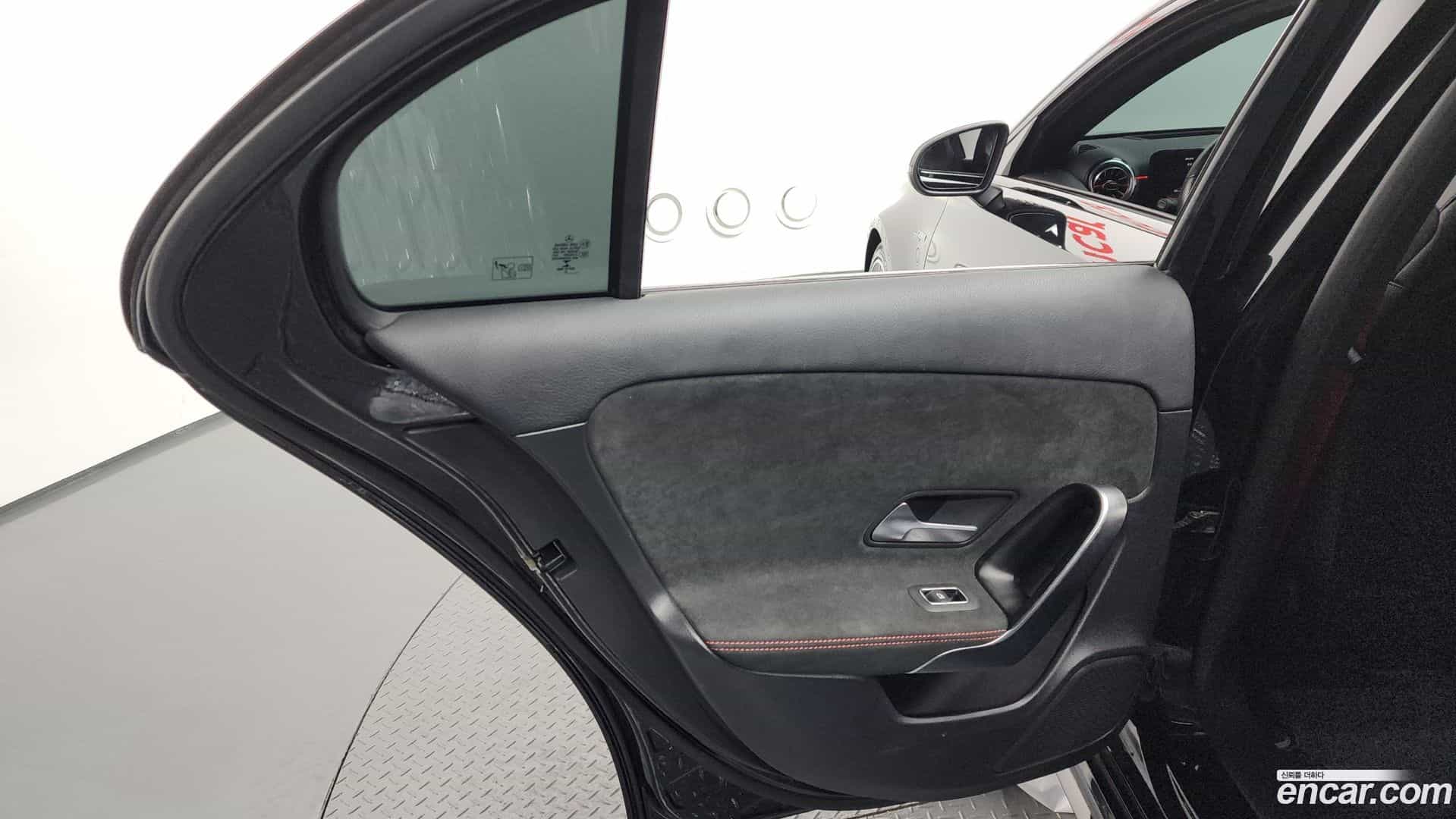 A-Class Mercedes-Benz 2021.6-INNER-035
