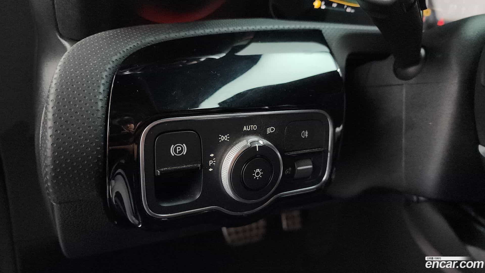 A-Class Mercedes-Benz 2021.6-OPTION-042