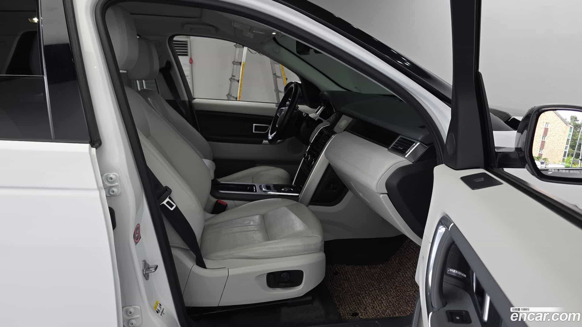Discovery Sport Land Rover 2018.7-OPTION-016