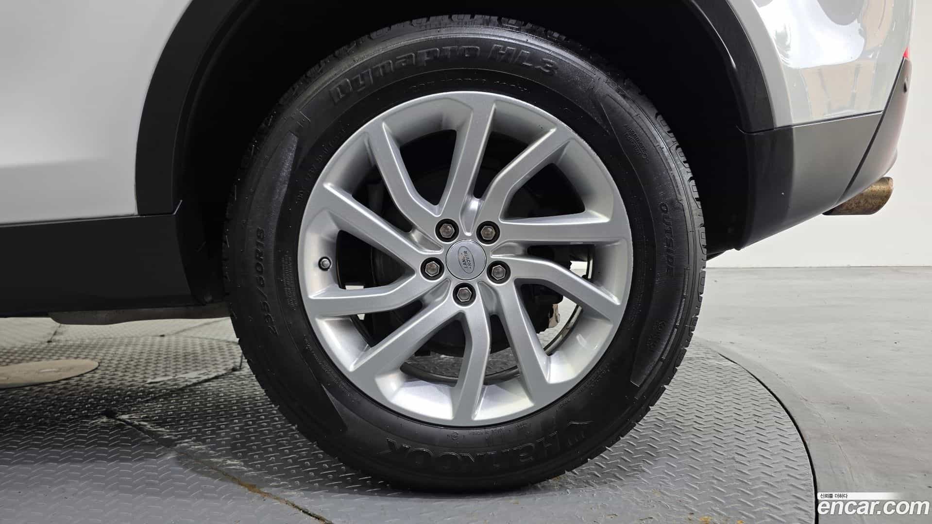 Discovery Sport Land Rover 2018.7-OUTER-031