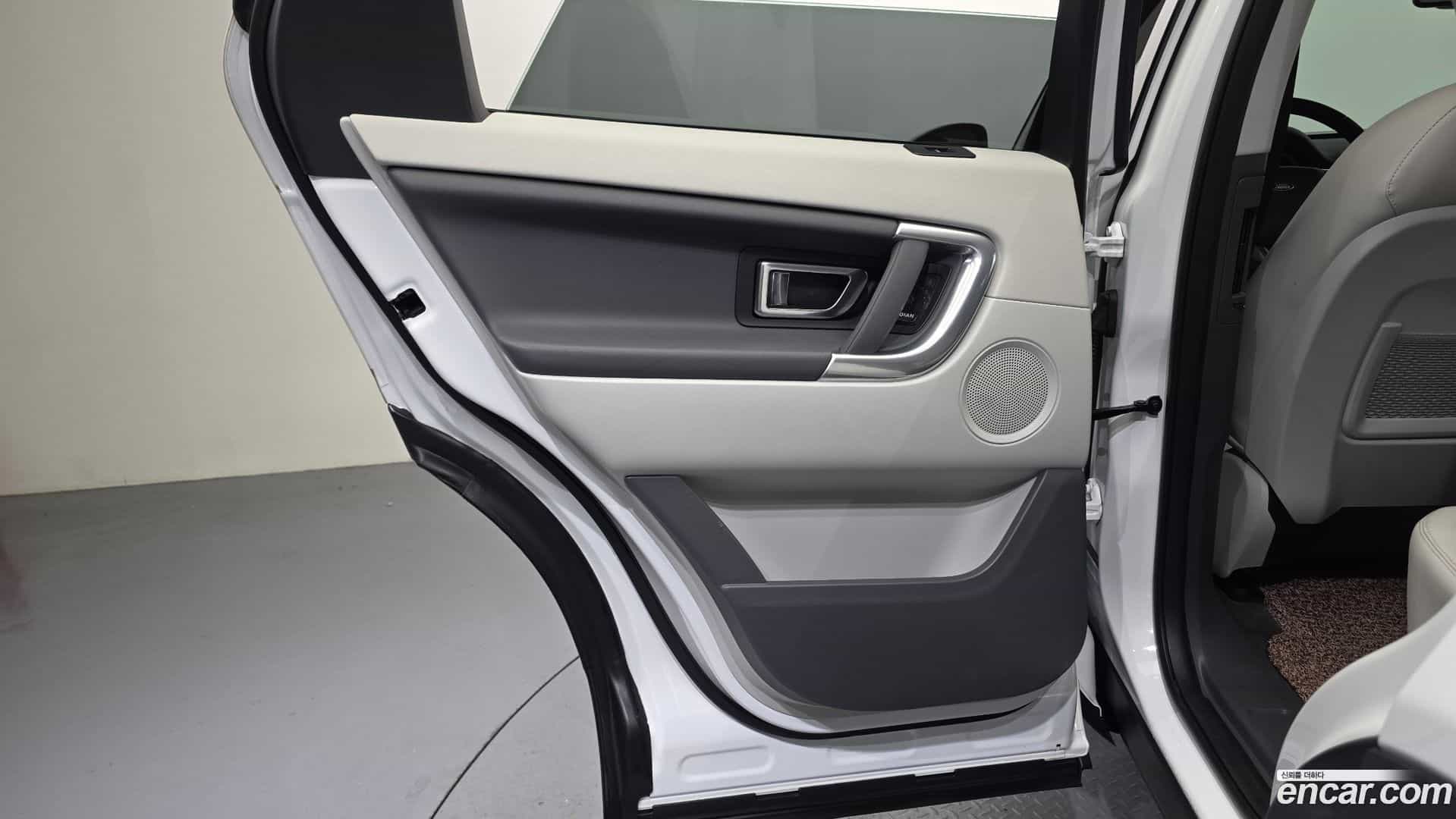 Discovery Sport Land Rover 2018.7-INNER-035