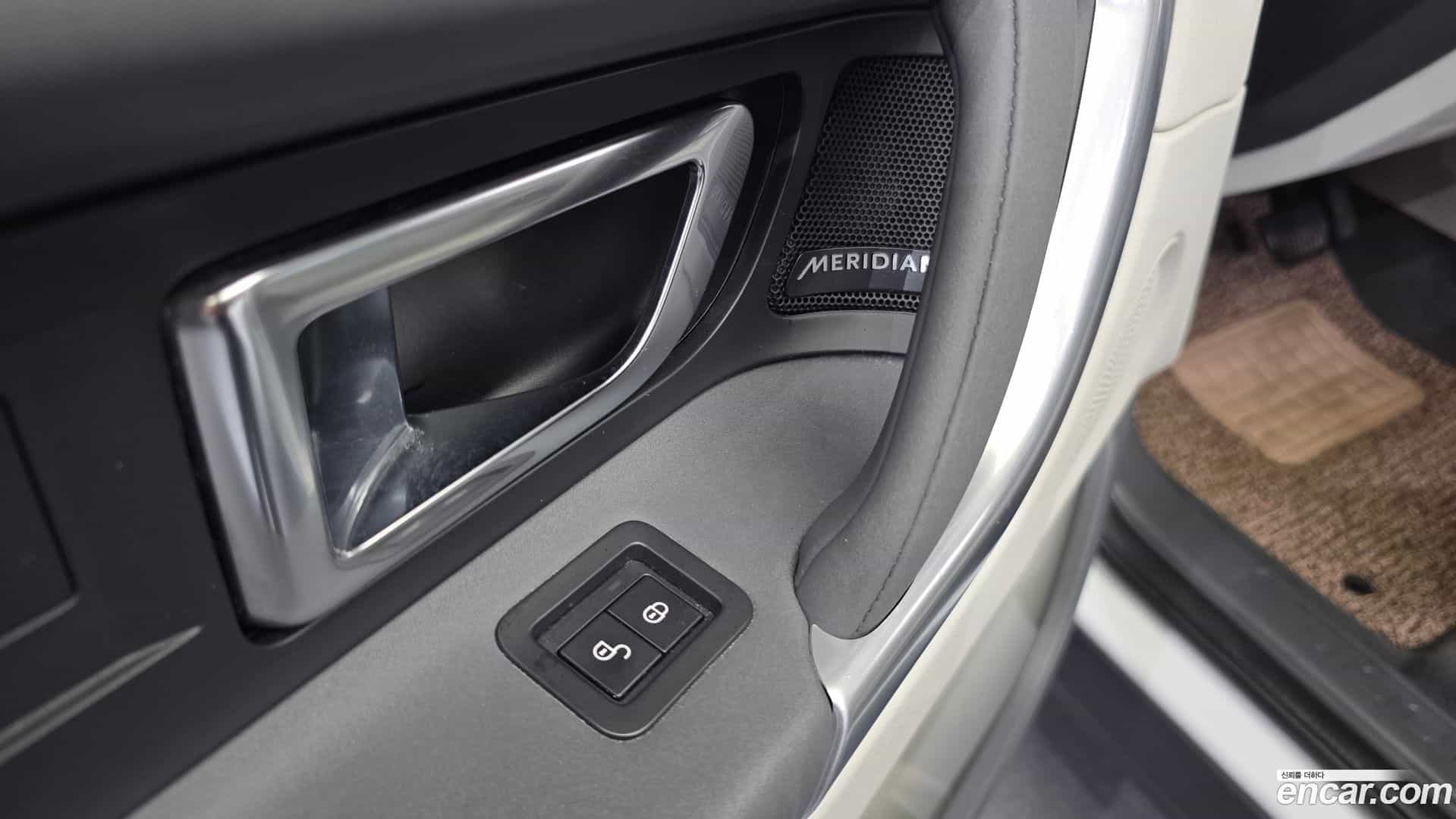 Discovery Sport Land Rover 2018.7-OPTION-042