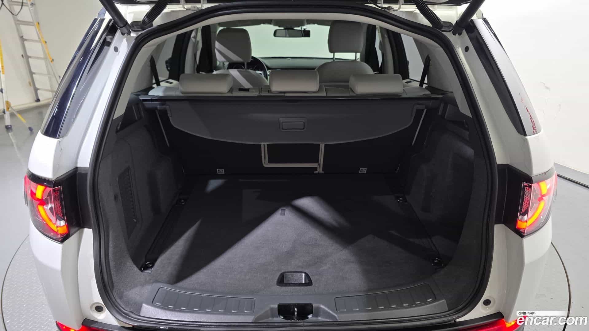Discovery Sport Land Rover 2018.7-OPTION-044
