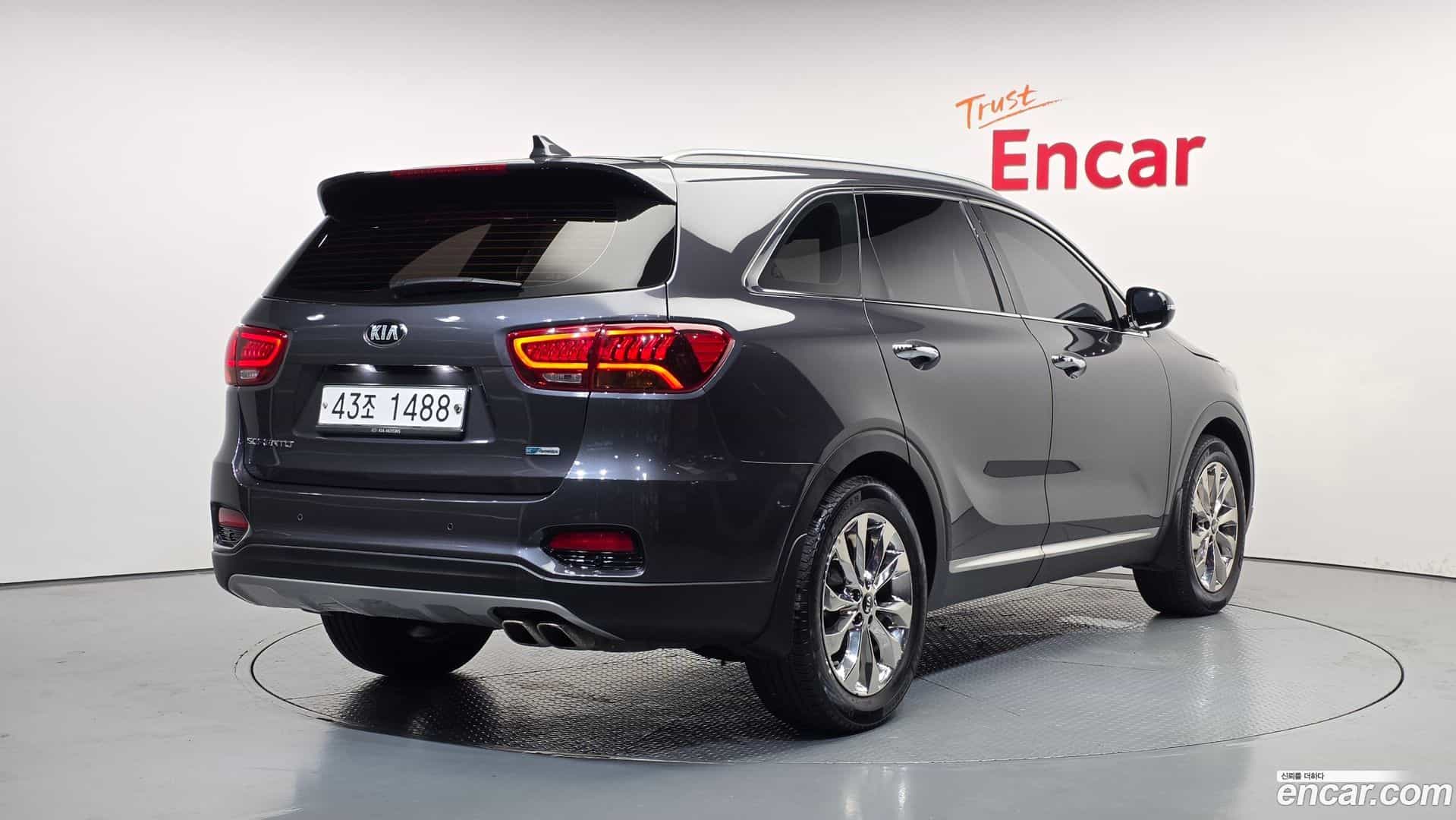 Sorento Kia 2017.11-OUTER-002
