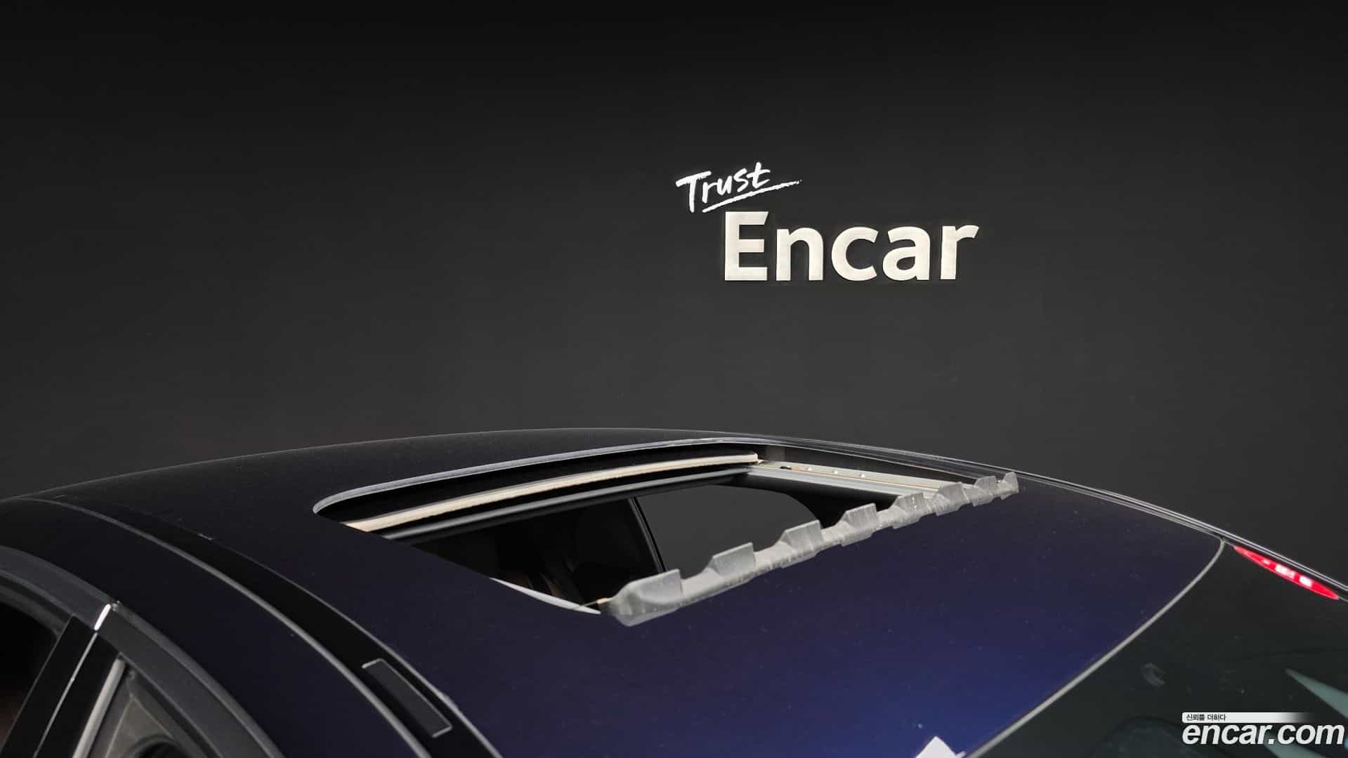 E-Class Mercedes-Benz 2021.3-OPTION-044