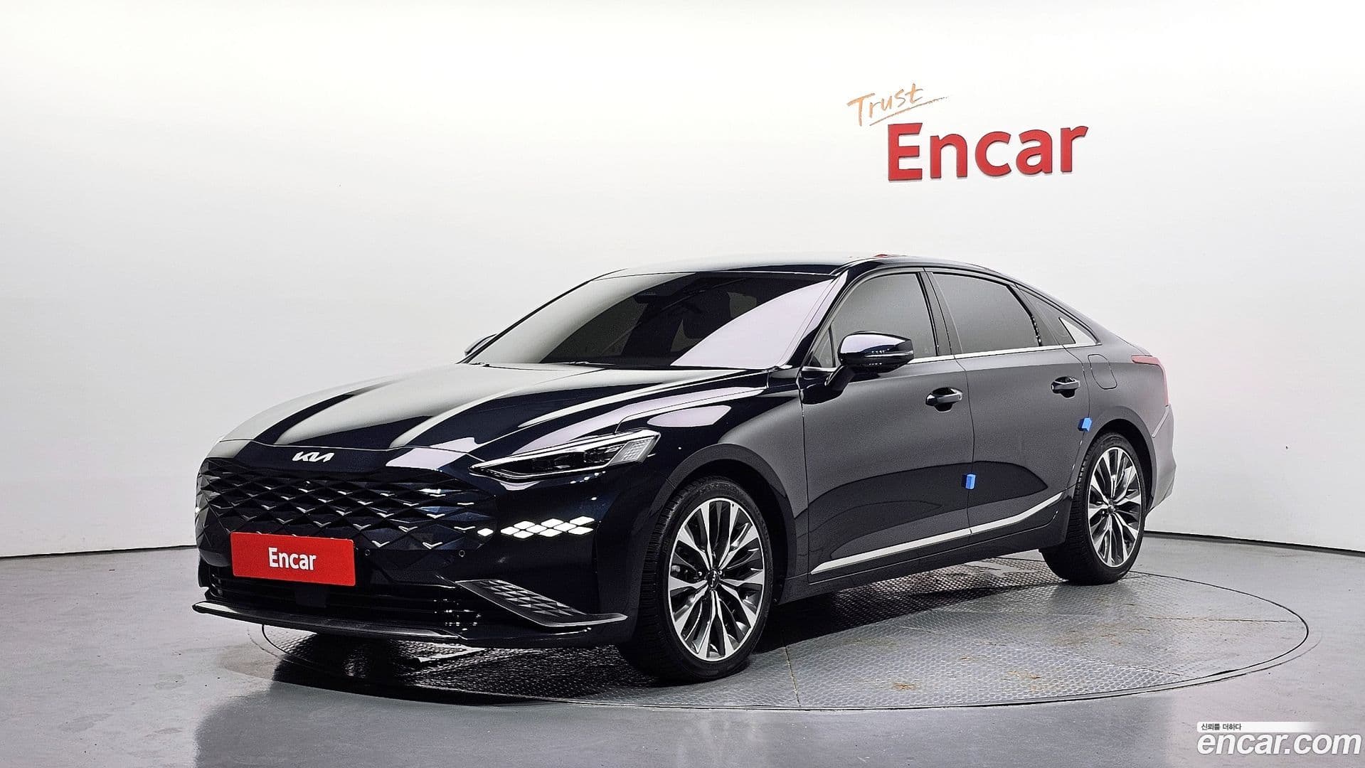Main__Slider__Photo:K8 Kia 2021.8-0