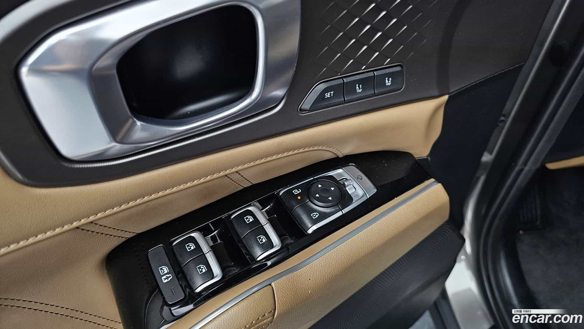 Sorento Kia 2024.0-OPTION-041