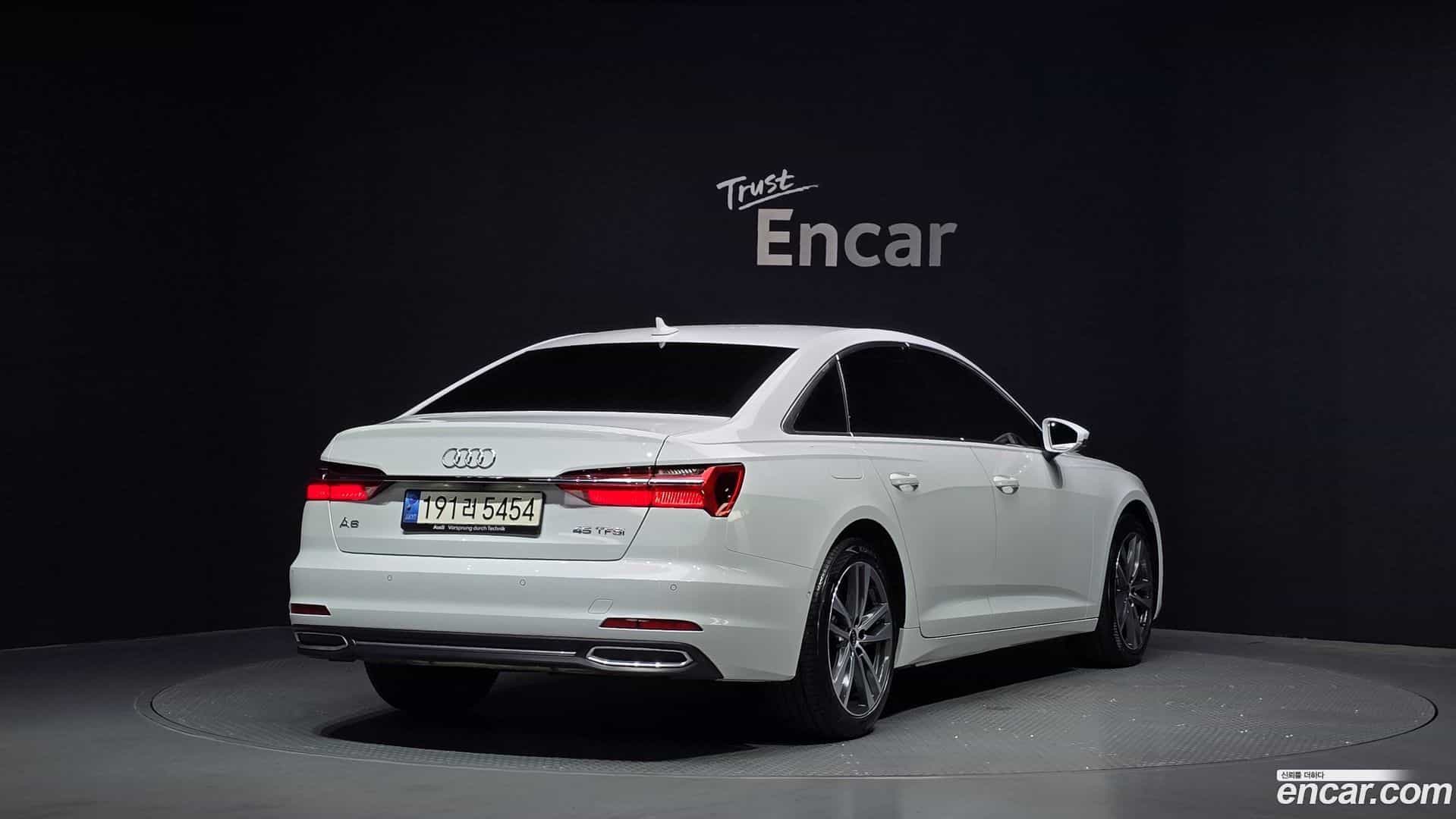 A6 Audi 2022.10-OUTER-002
