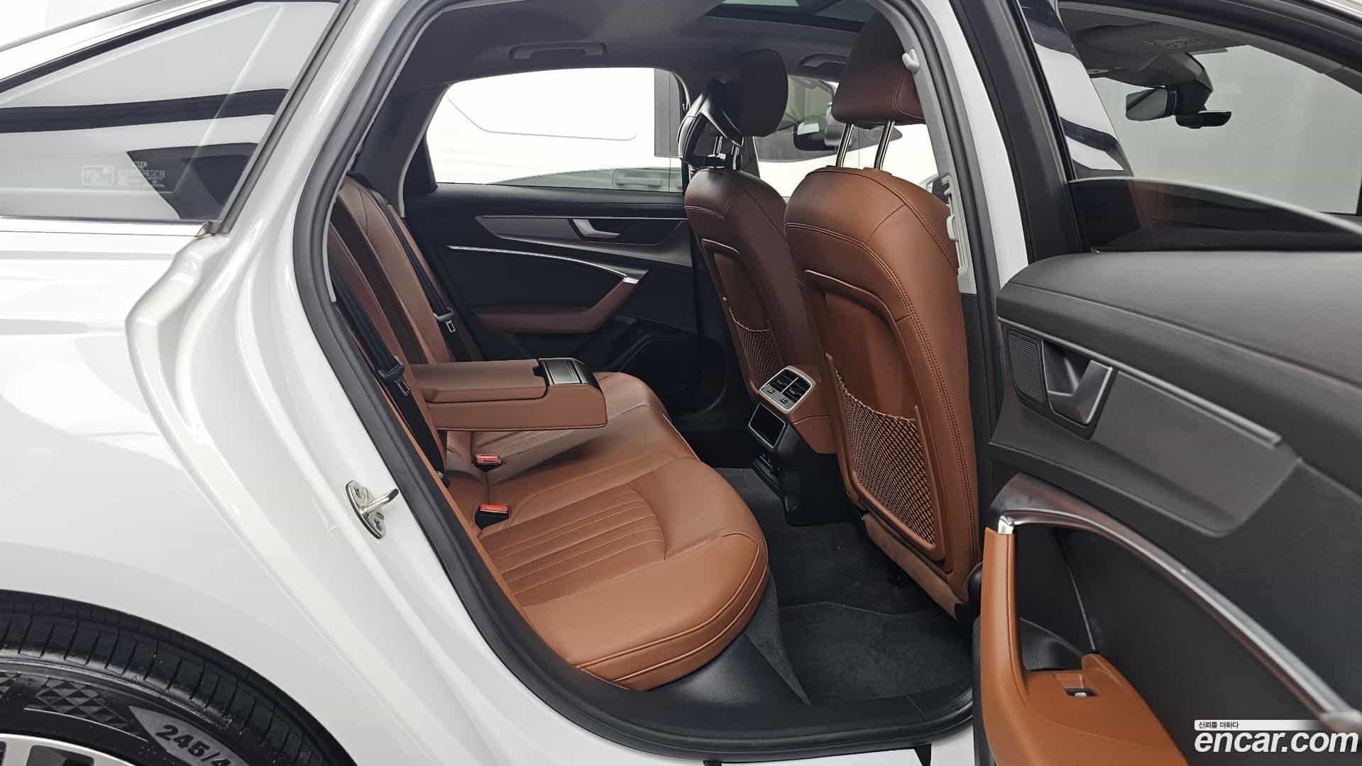A6 Audi 2022.10-OPTION-016