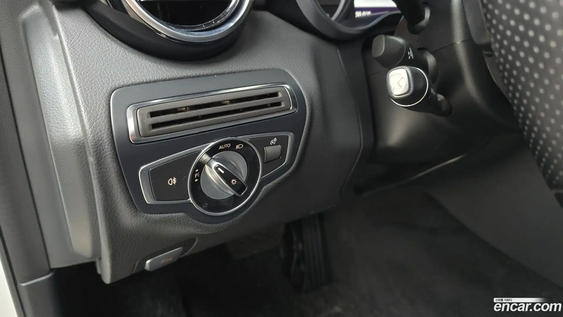 C-Class Mercedes-Benz 2016.8-OPTION-022