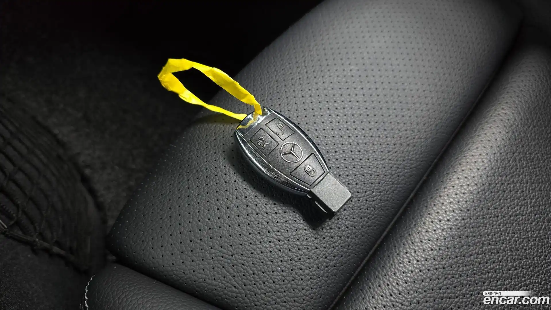 C-Class Mercedes-Benz 2016.8-OPTION-024