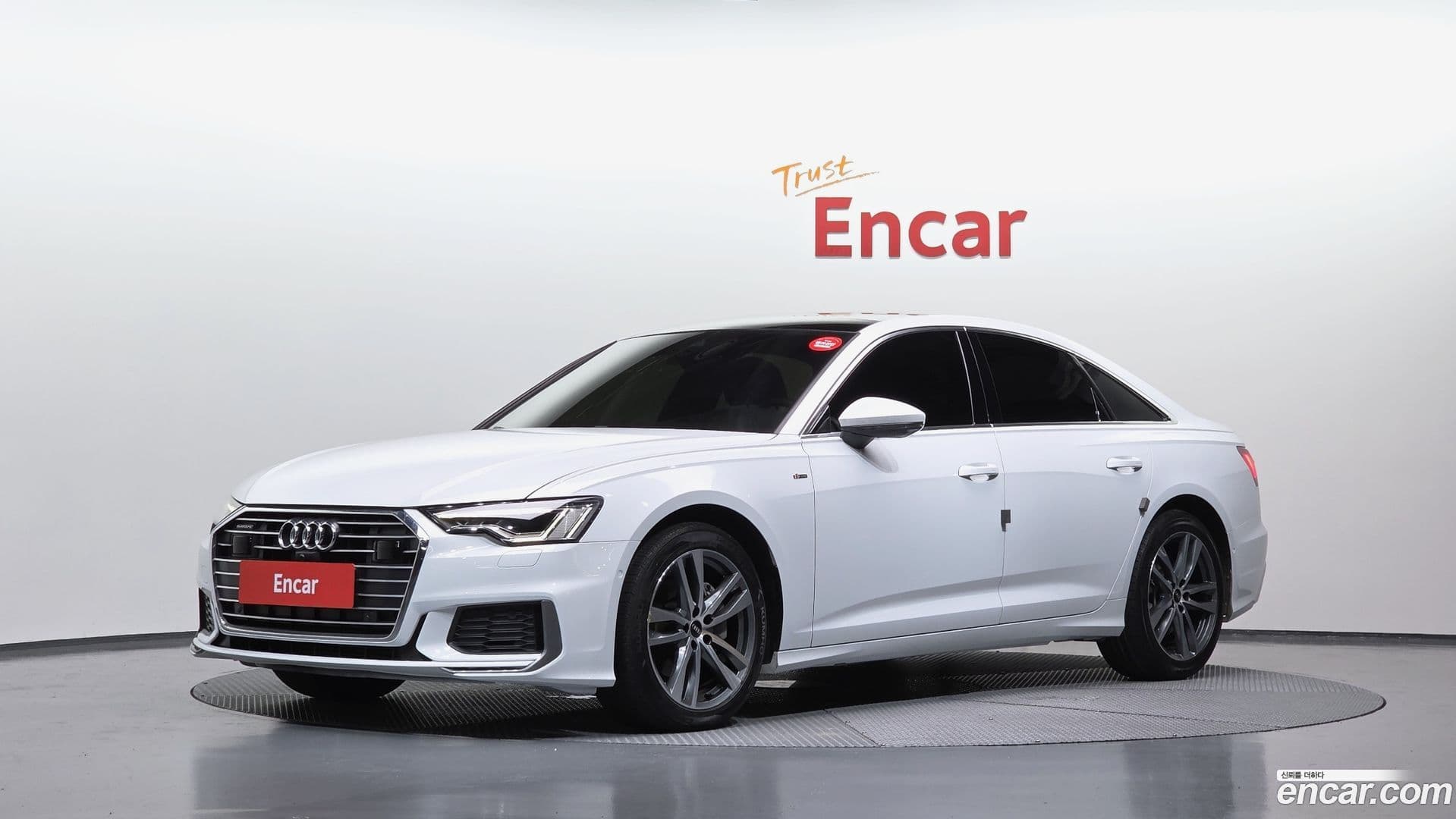 Main__Slider__Photo:A6 Audi 2021.6-0