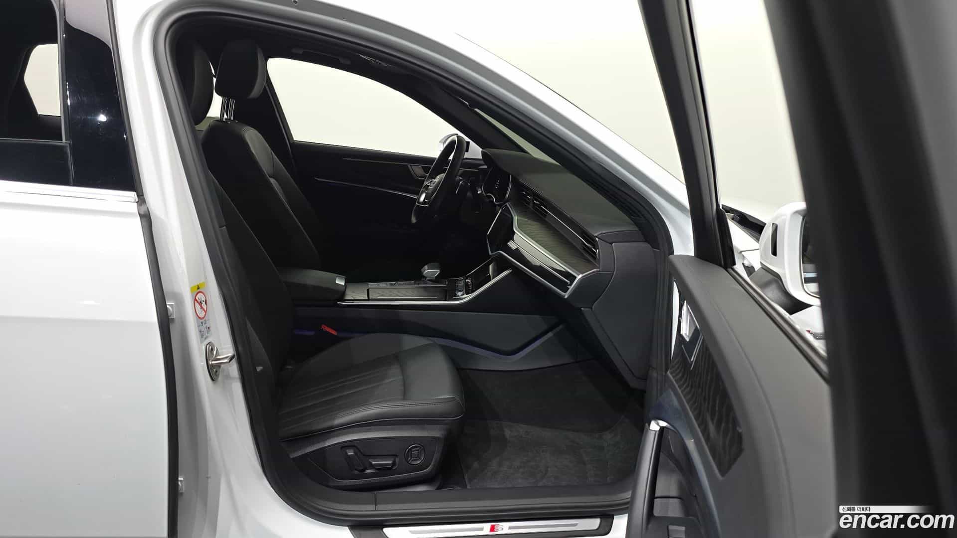 A6 Audi 2021.6-OPTION-015