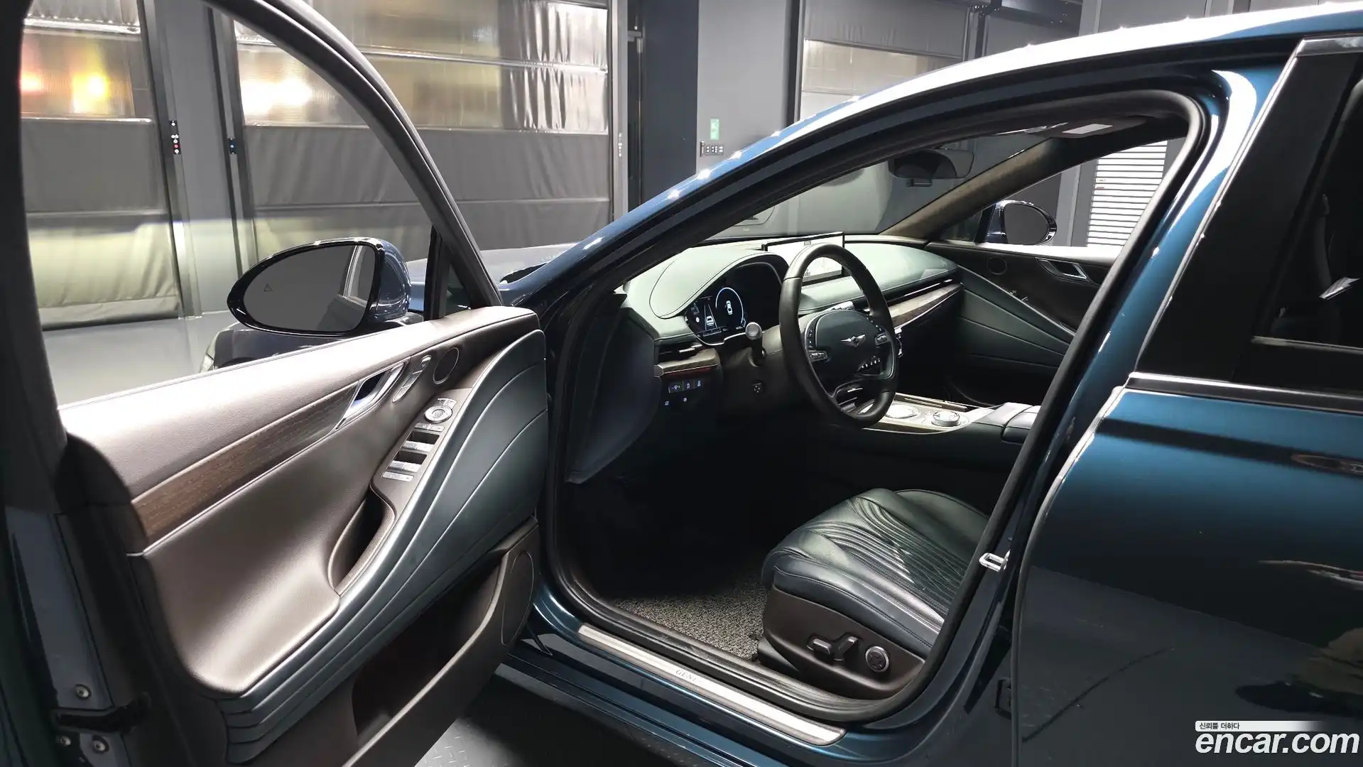 G80 Genesis 2022.5-INNER-010