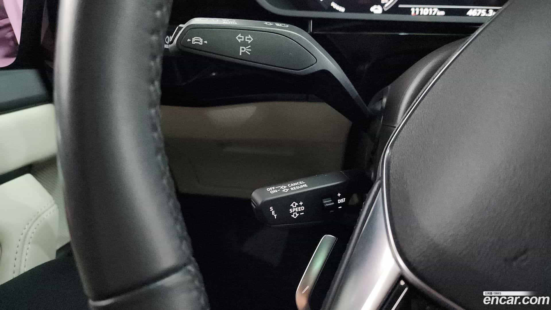 e-tron Audi 2021.11-OPTION-043