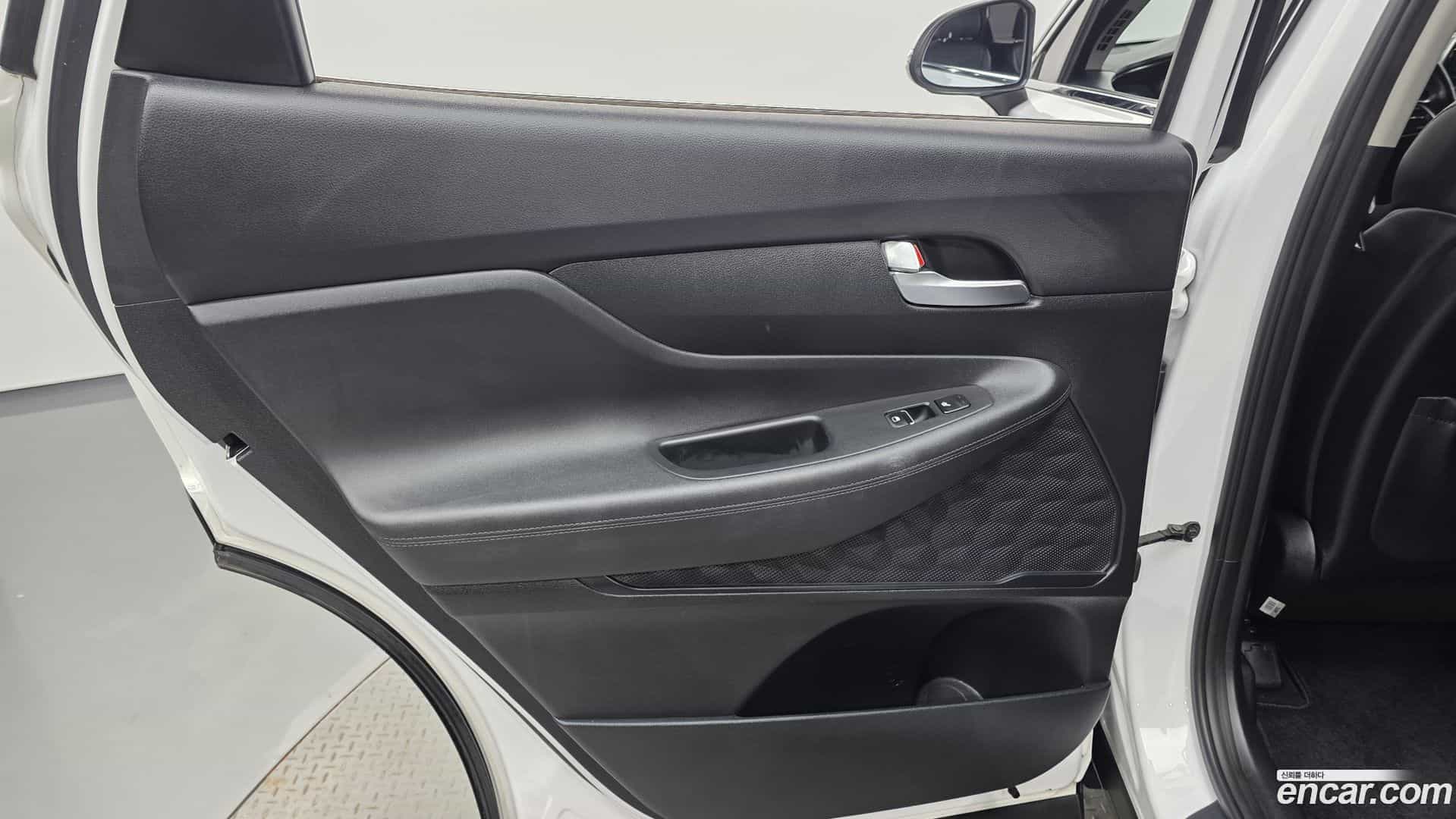 Santafe Hyundai 2019.4-INNER-035