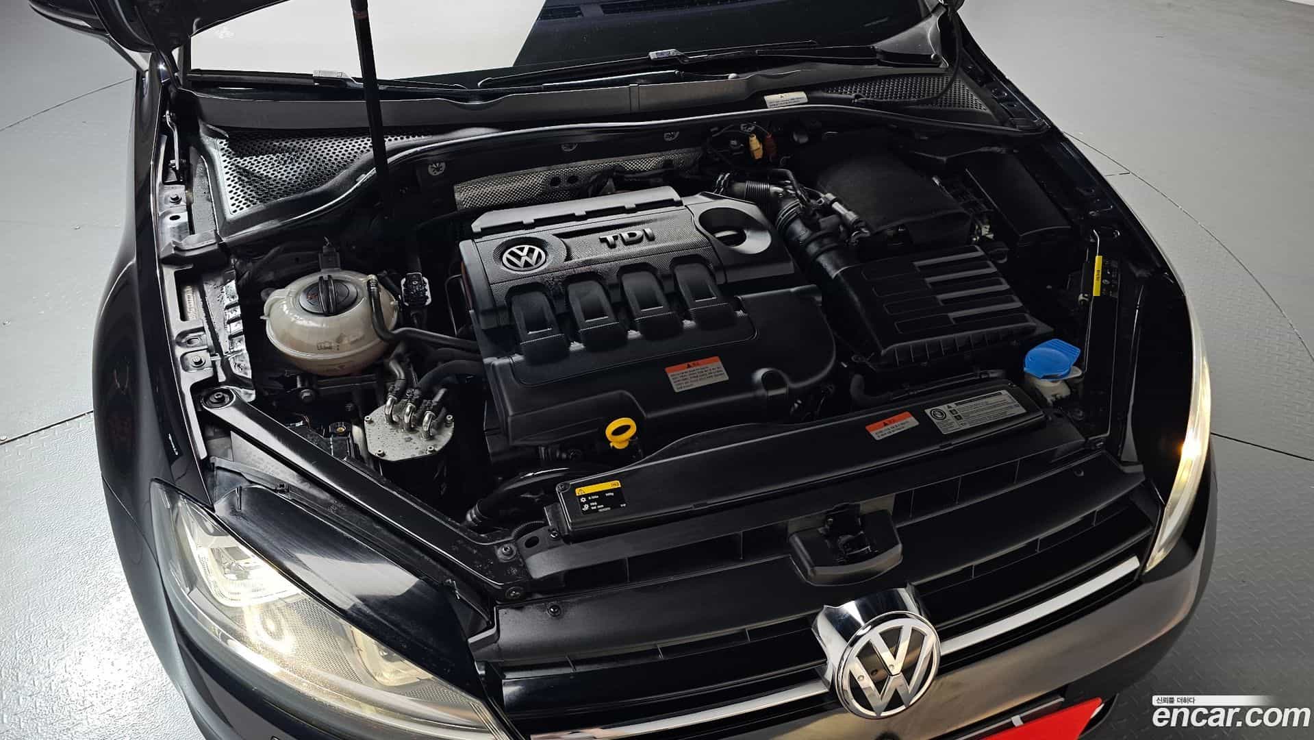 Golf Volkswagen 2015.8-OUTER-006
