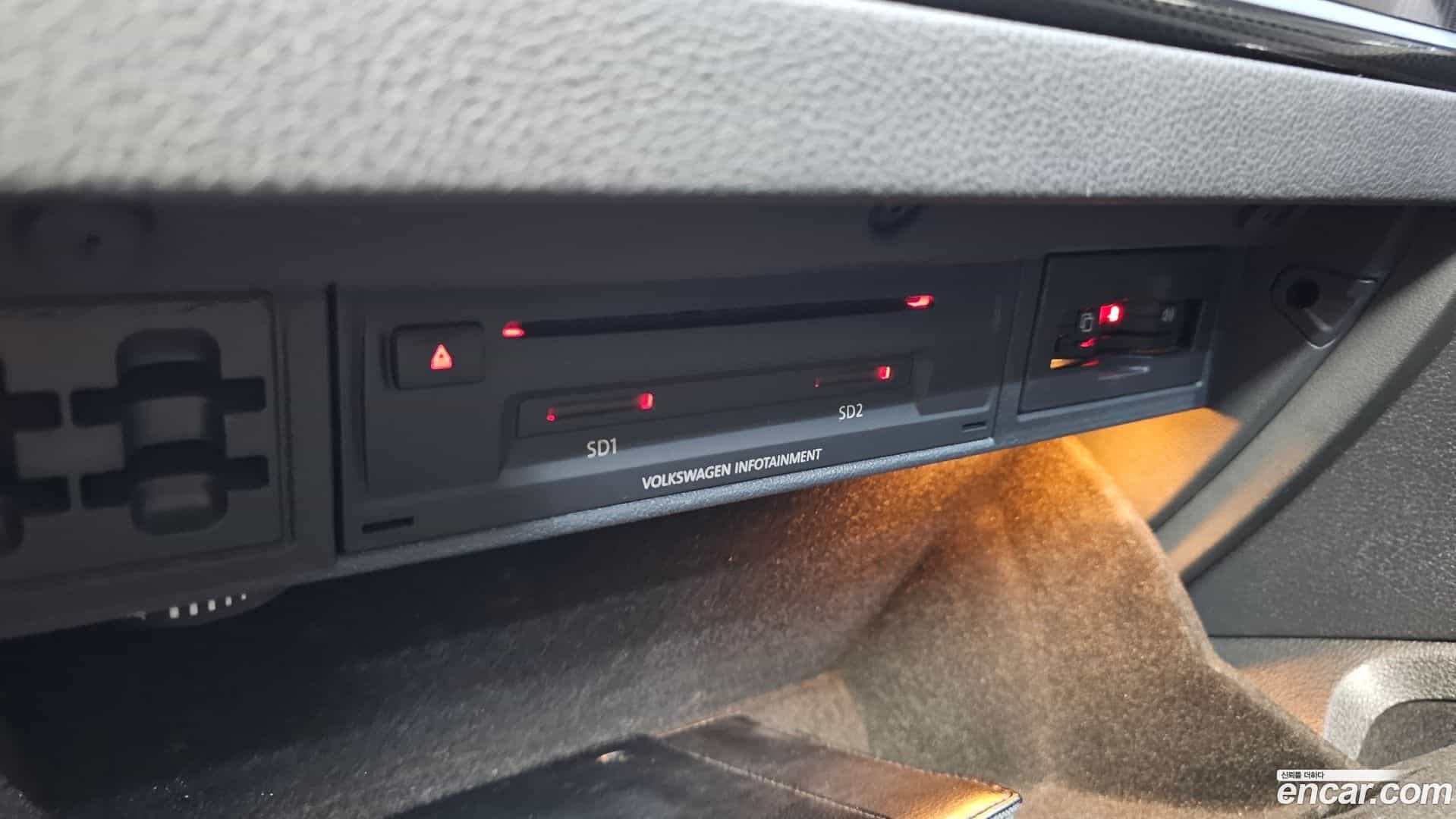 Golf Volkswagen 2015.8-OPTION-045