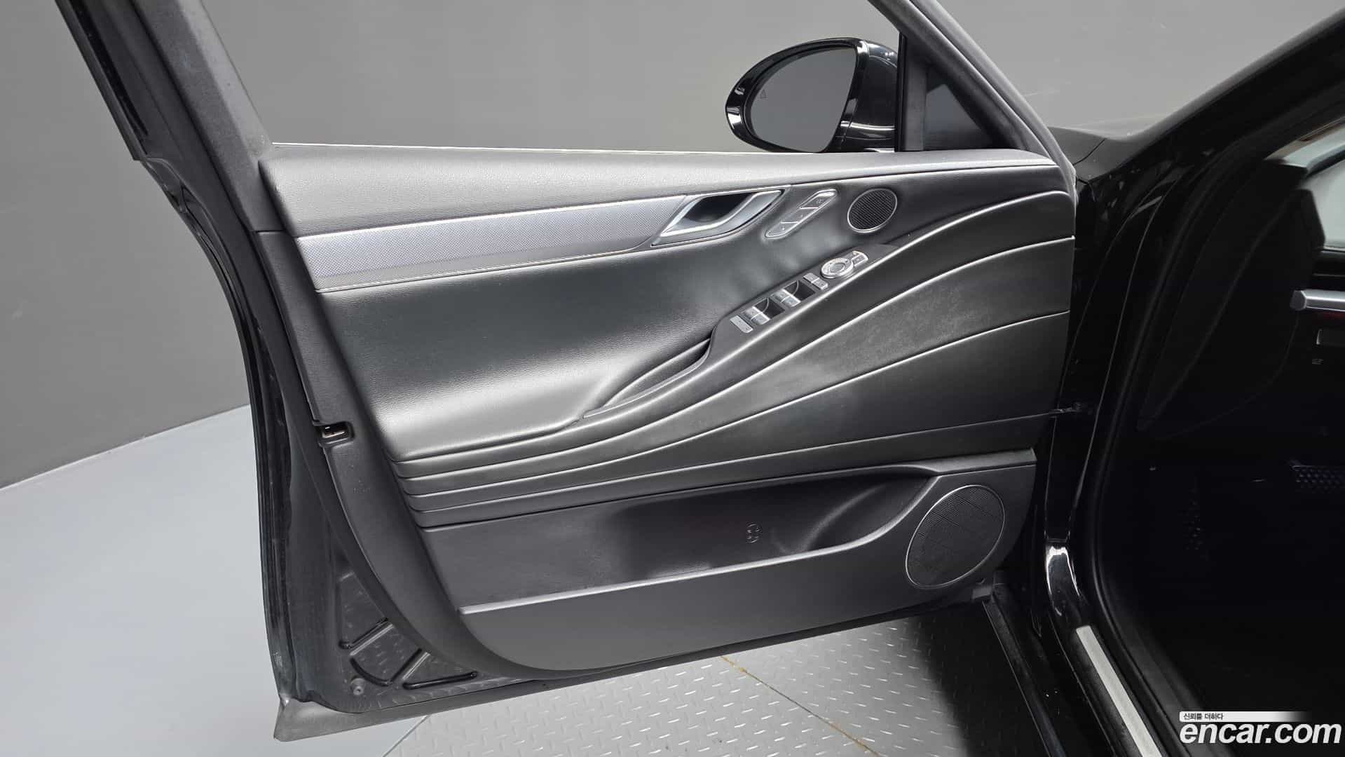 G80 Genesis 2021.7-INNER-034