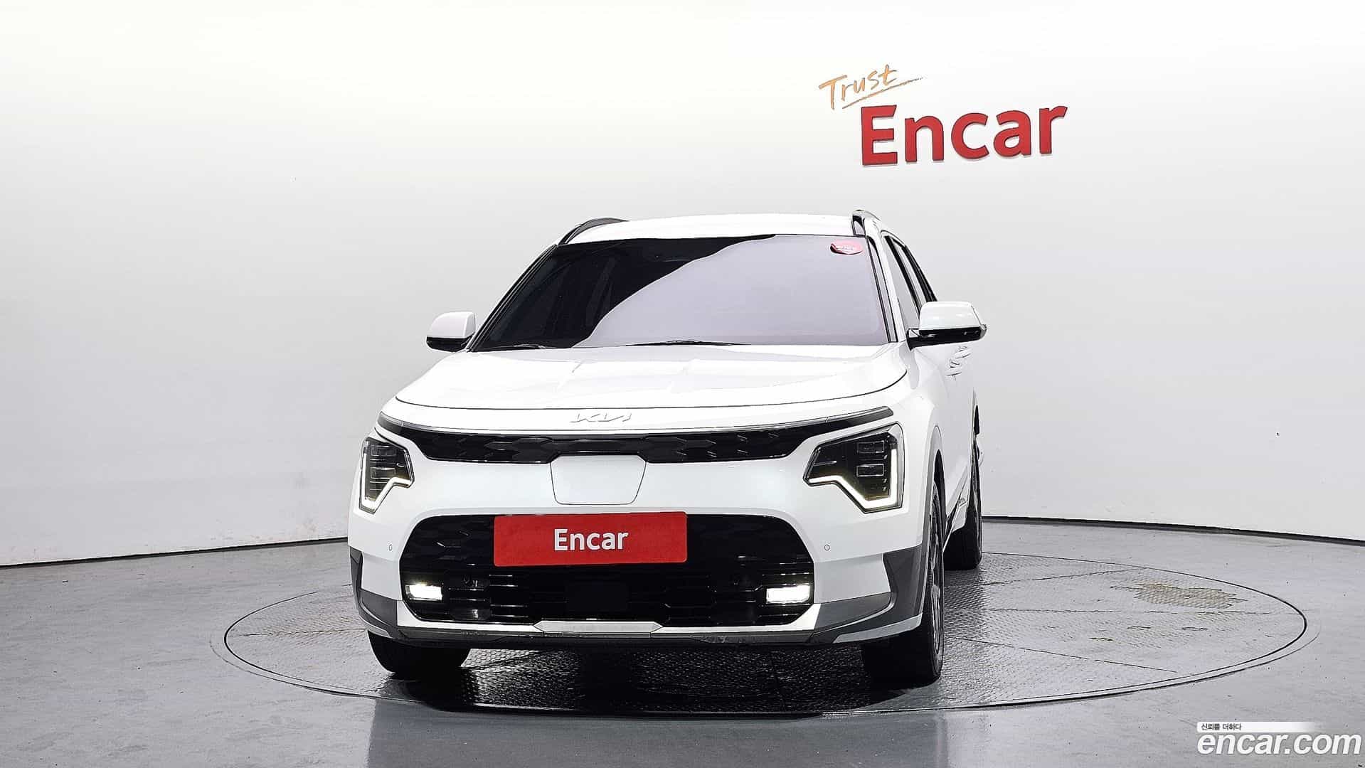 Niro Kia 2023.4-OUTER-003