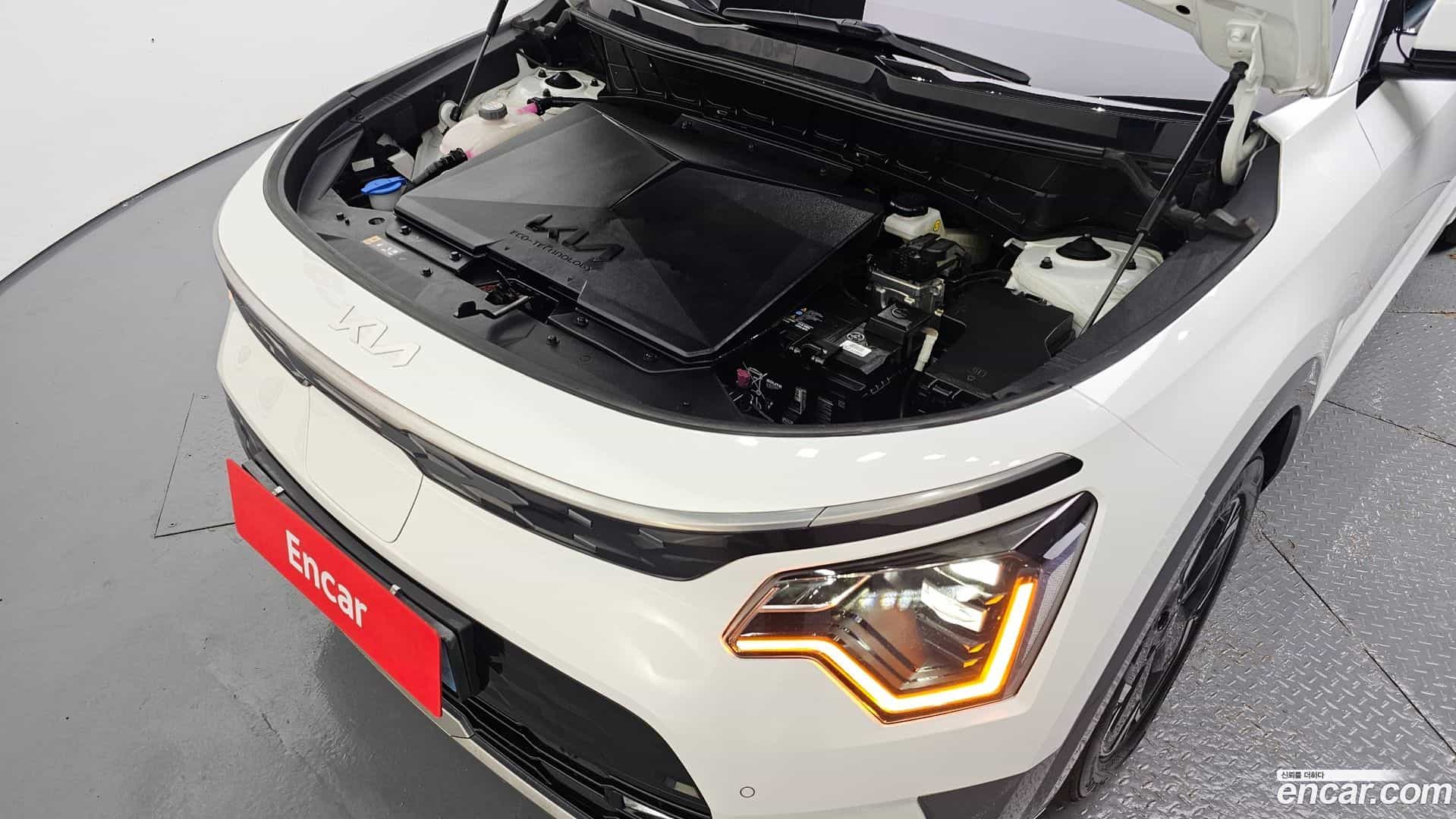 Niro Kia 2023.4-OUTER-006