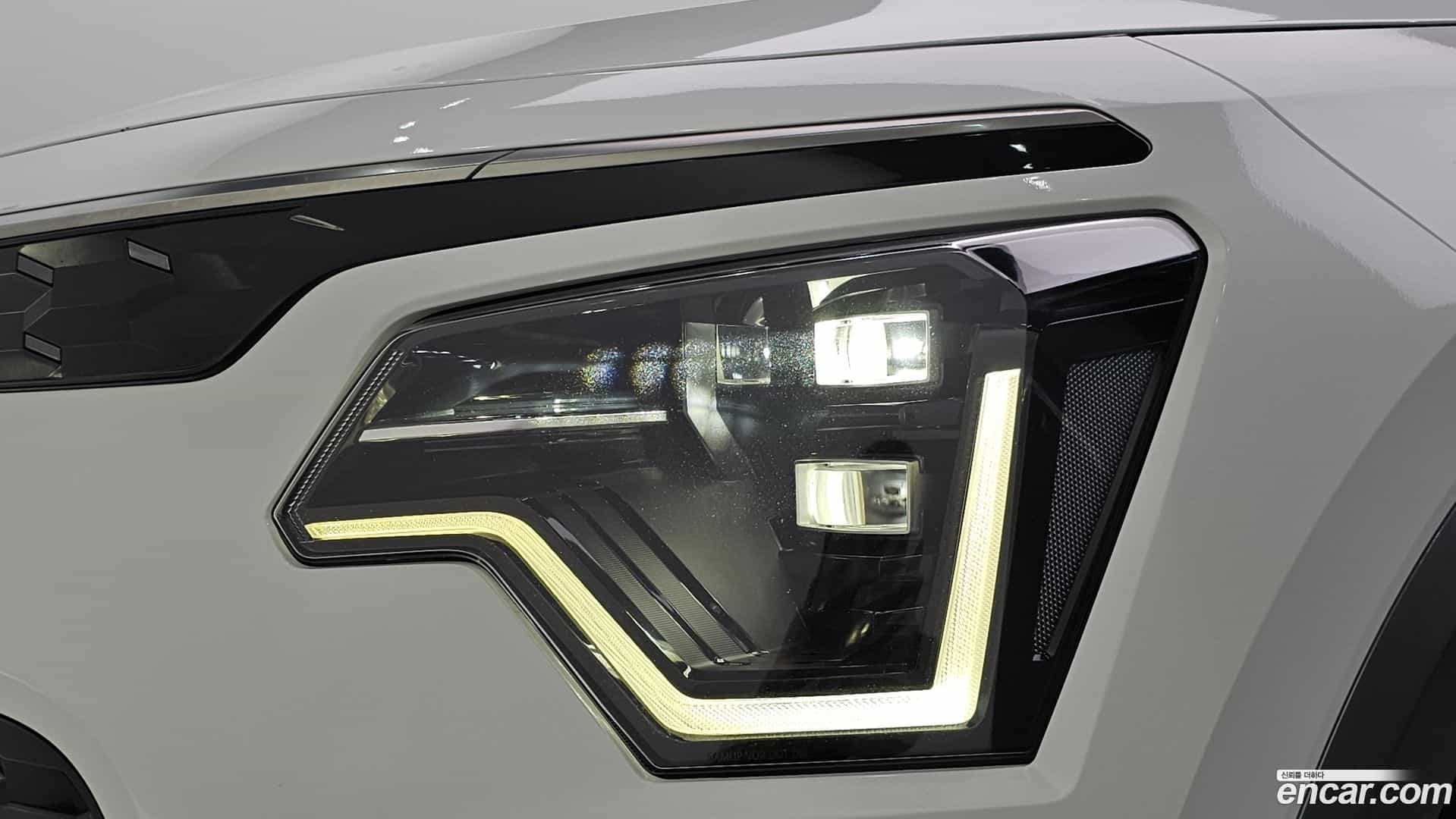 Niro Kia 2023.4-OUTER-032