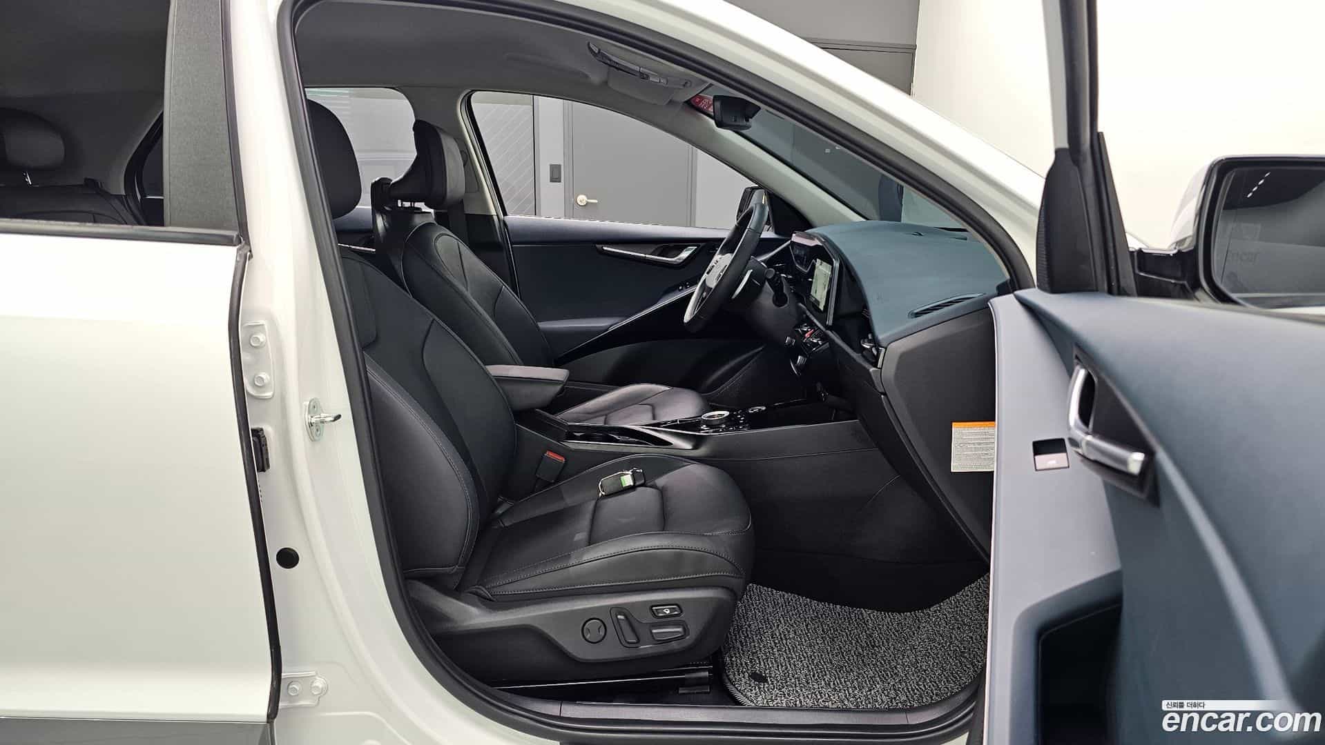 Niro Kia 2023.4-INNER-036