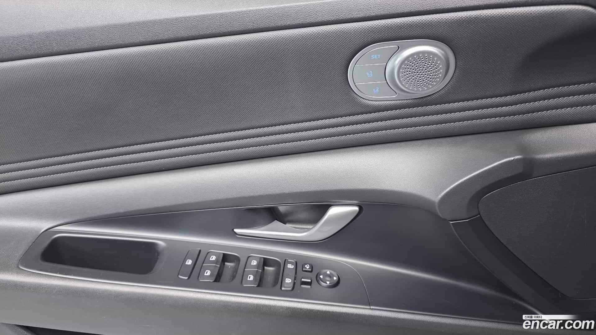 AVANTE Hyundai 2021.7-OPTION-015