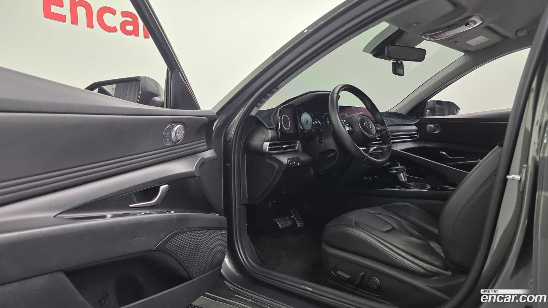 AVANTE Hyundai 2021.7-INNER-036