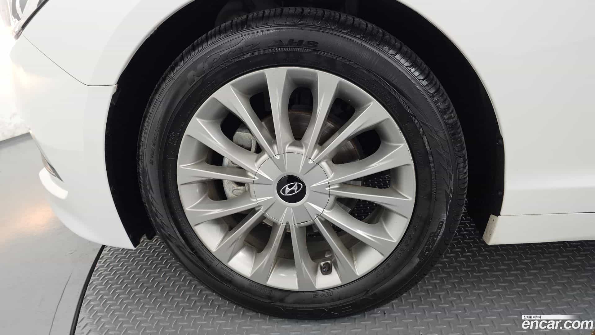 Sonata Hyundai 2014.8-OUTER-005