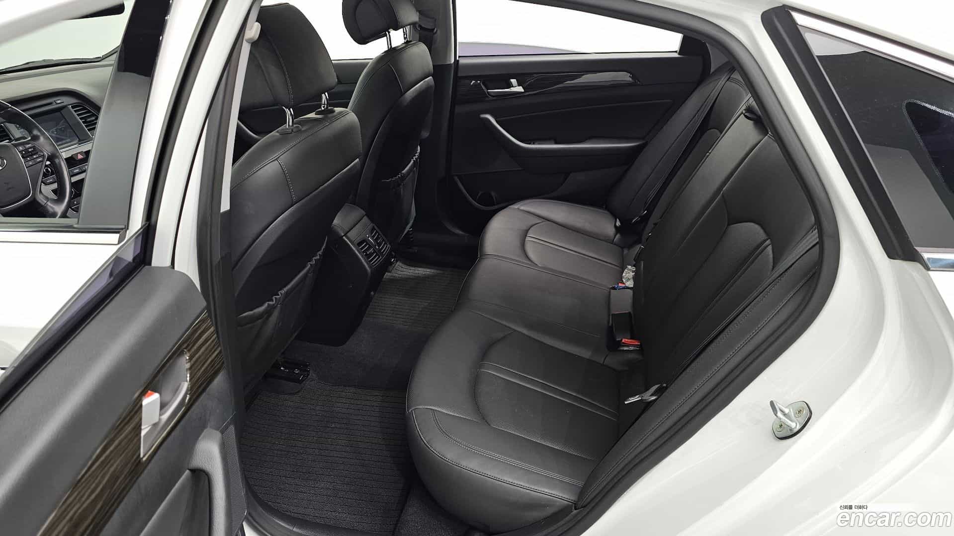 Sonata Hyundai 2014.8-OPTION-016