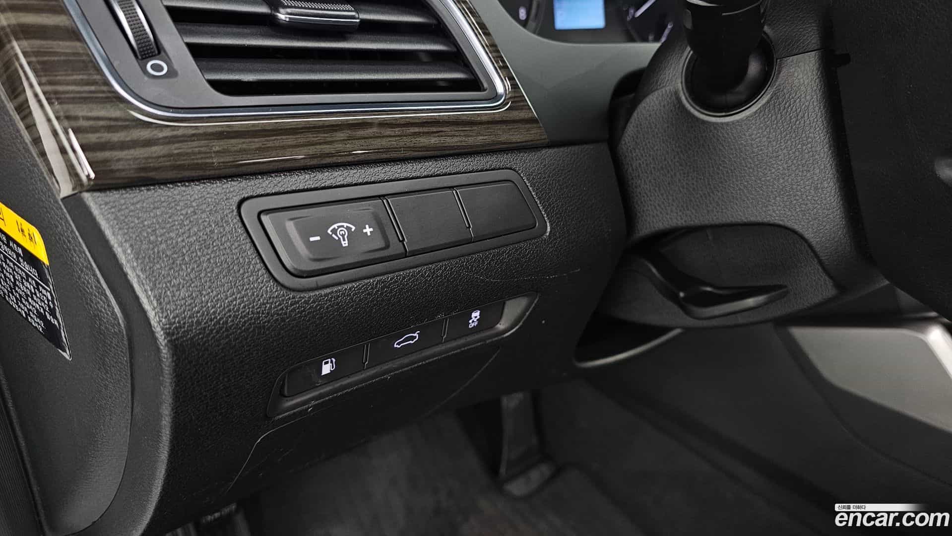 Sonata Hyundai 2014.8-OPTION-040