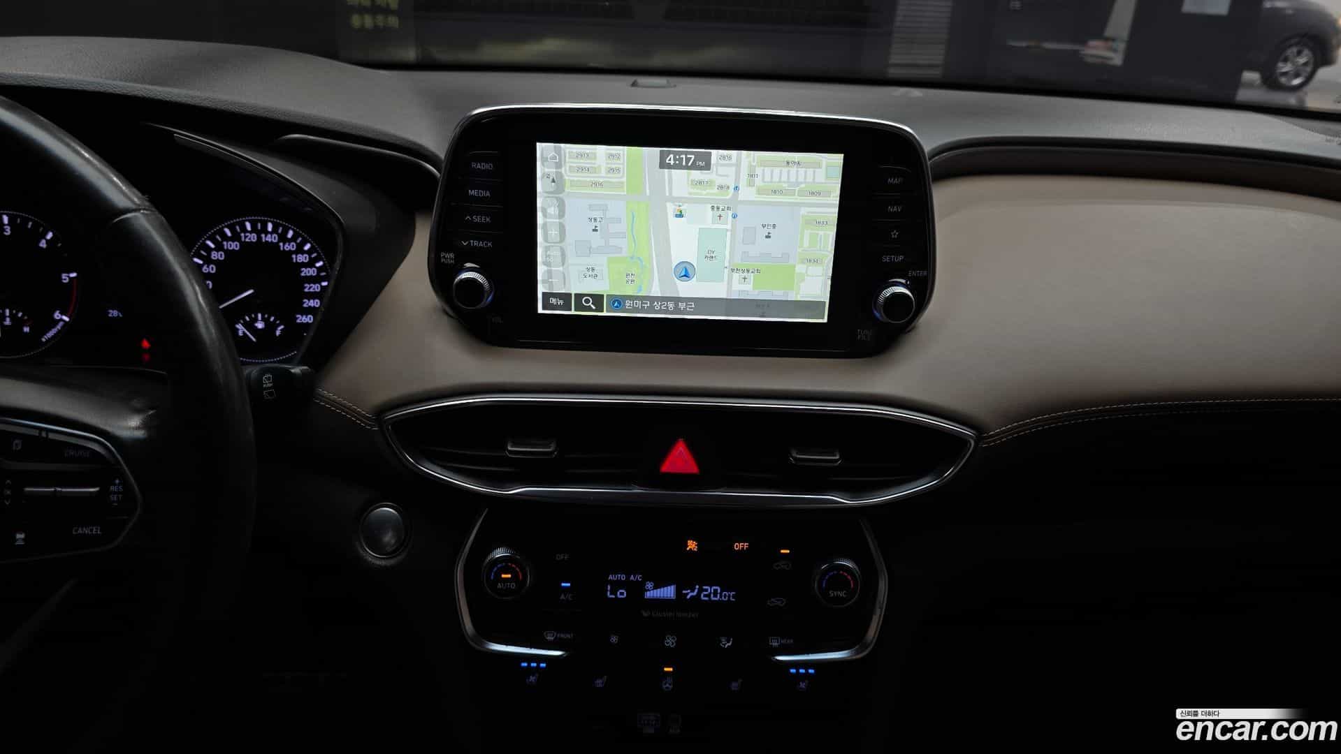 Santafe Hyundai 2018.9-OPTION-018