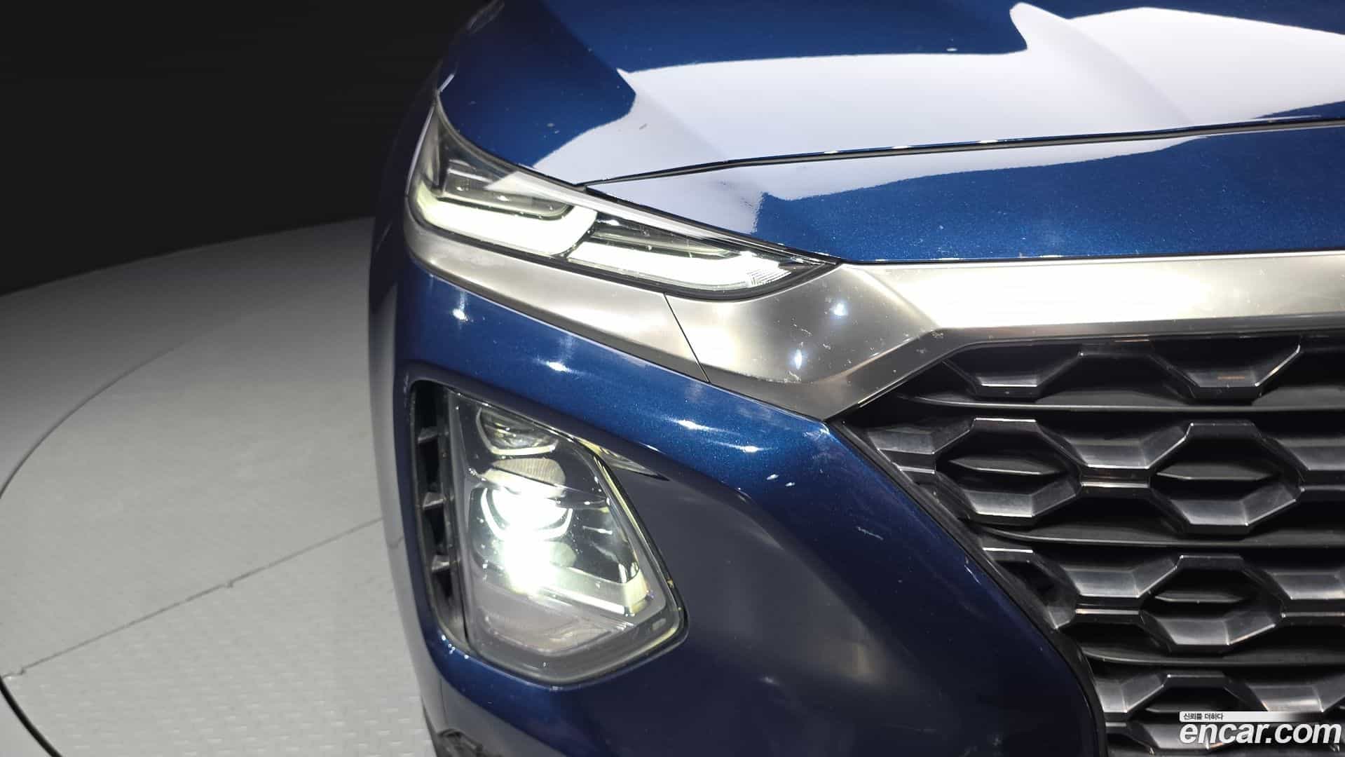 Santafe Hyundai 2018.9-OUTER-032