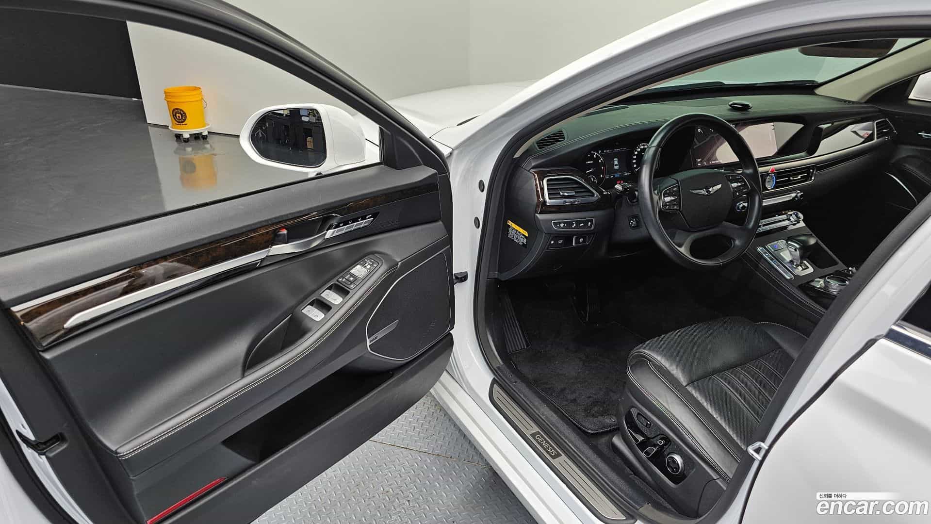 G90 Genesis 2019.8-INNER-010